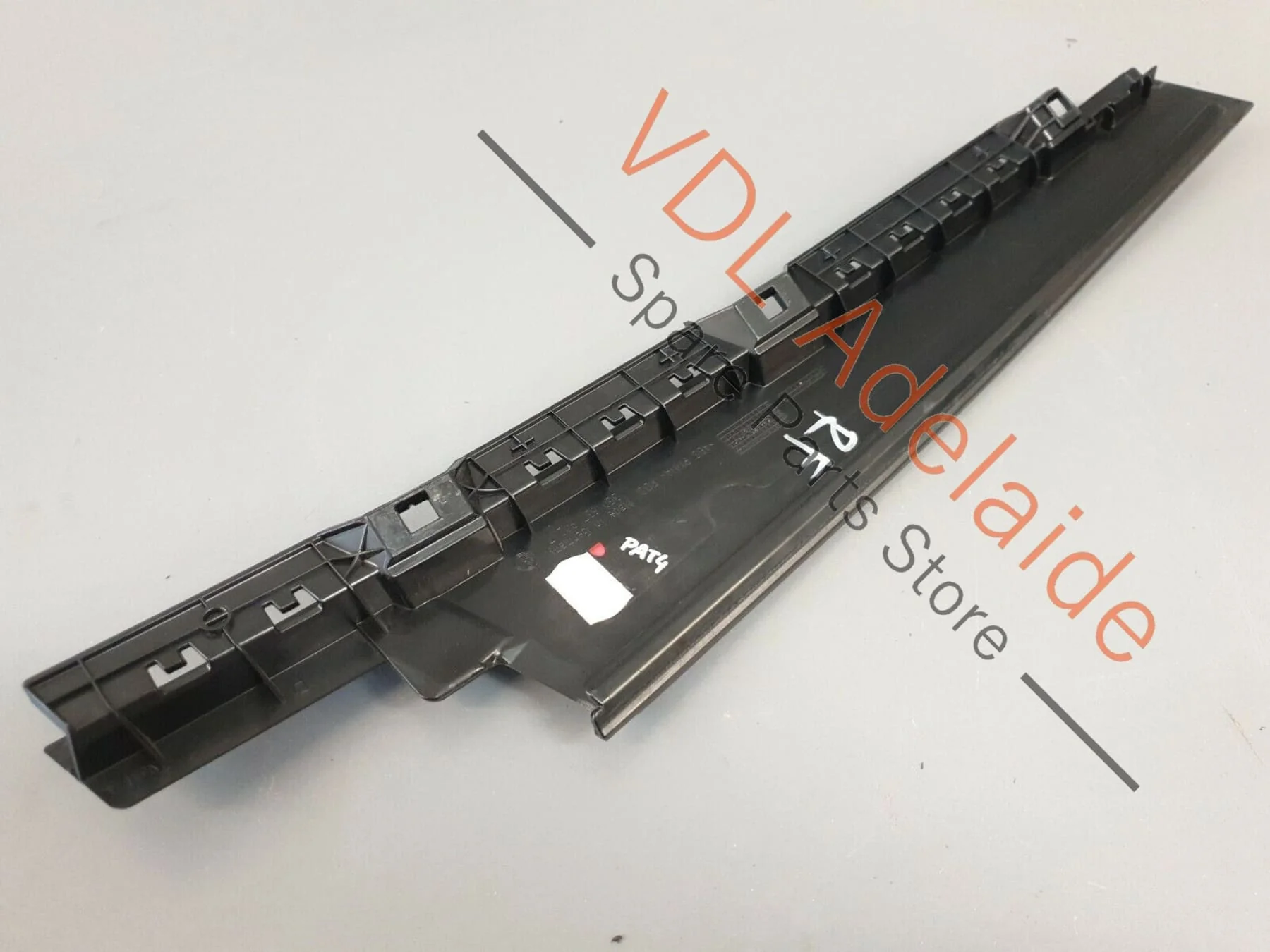 VW Passat B8 3G Front Right Exterior Door B-Pillar Trim Black 3G0837902T PAT4 - Image 4