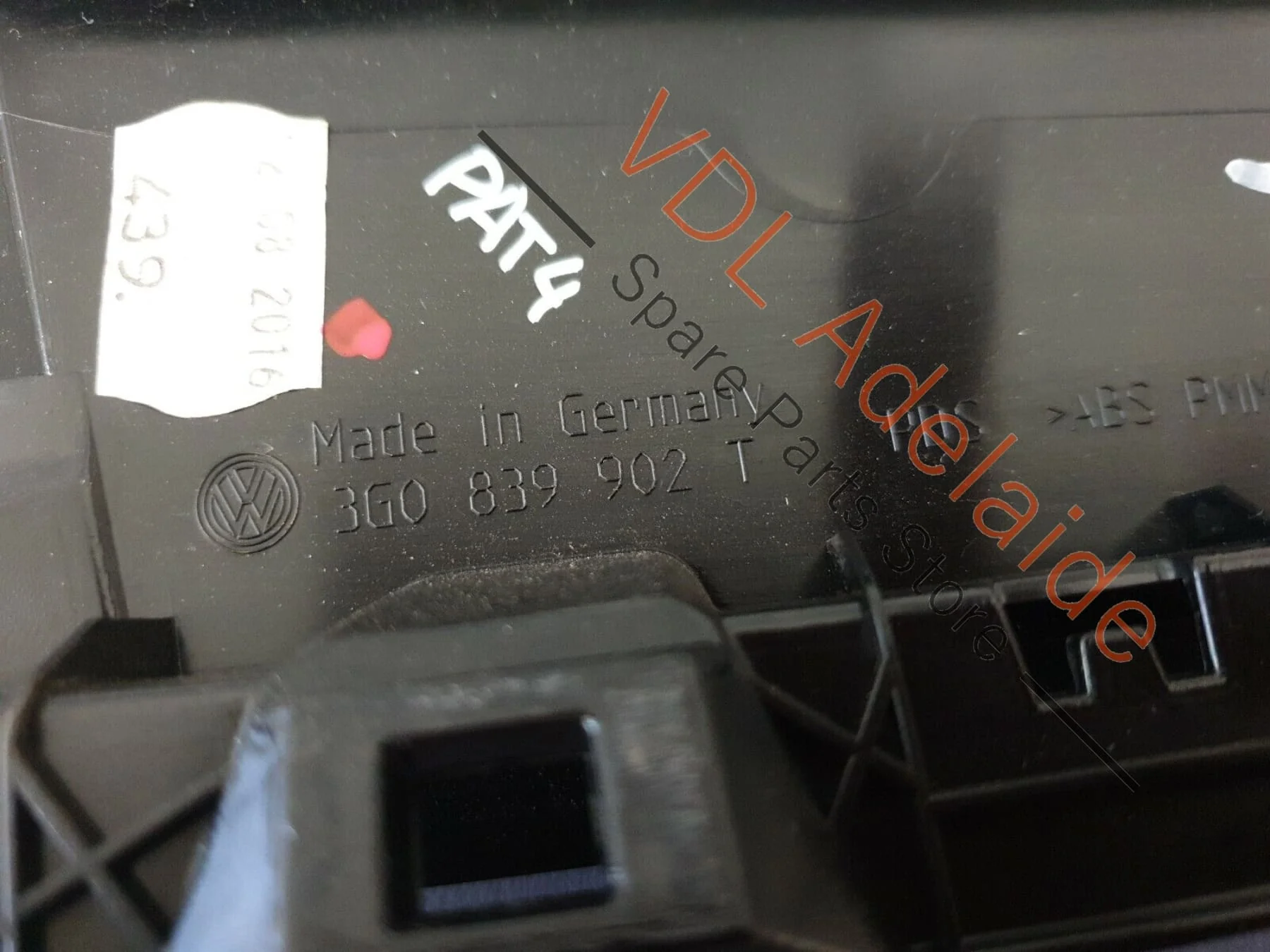 VW Passat B8 3G Rear Right Exterior Door B-Pillar Trim Black 3G0839902T PAT4 - Image 5