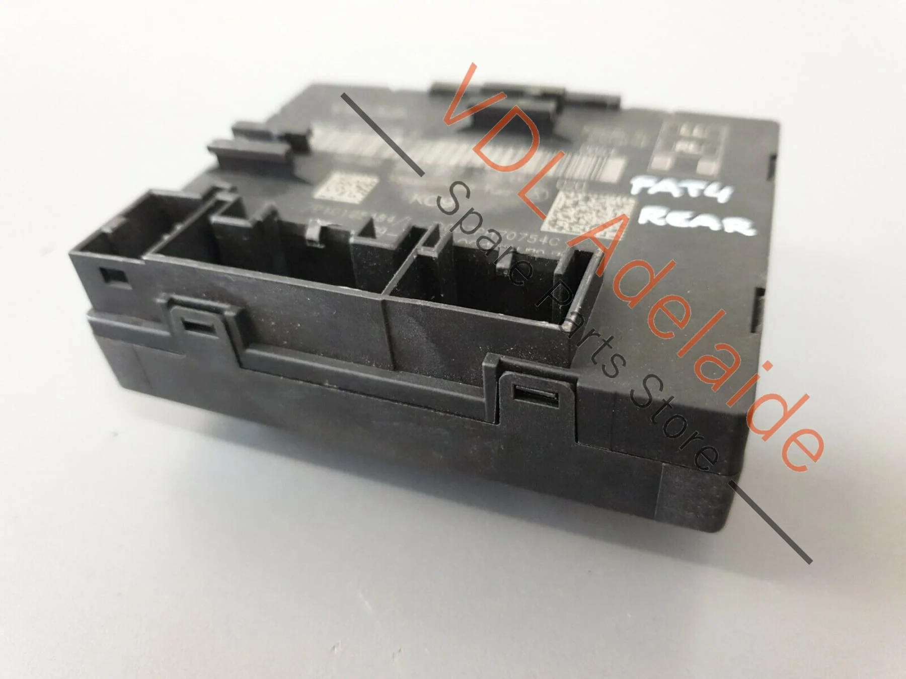 VW Passat Estate Wagon B8 3G Rear Door Control Module Unit 5Q0959595E - Image 3