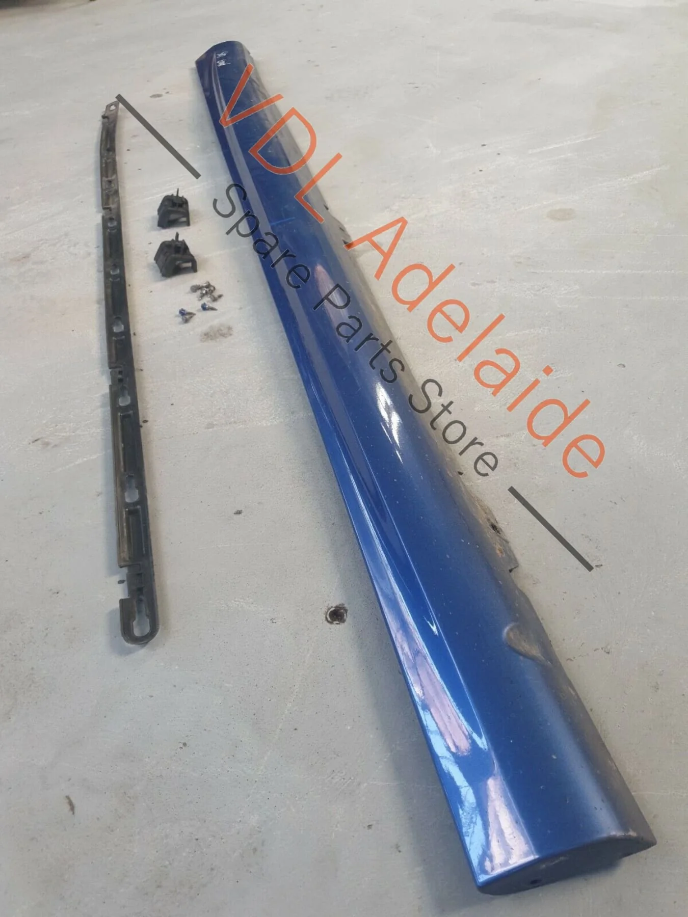 VW Golf R Mk6 Left Sideskirt Side Skirt Sill Trim Moulding Rising Blue LR5Z HOU3 - Image 5