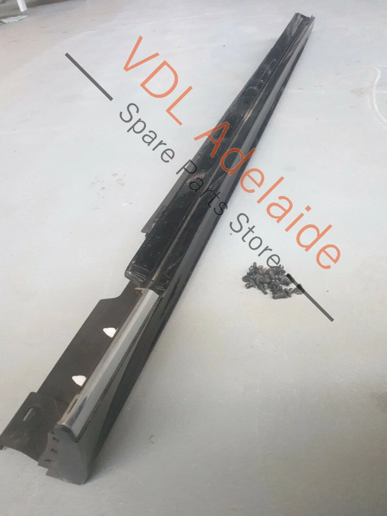 VW Passat R-Line Estate B8 3G Right Sideskirt Side Skirt Sill Moulding LC9X PAT4 - Image 4
