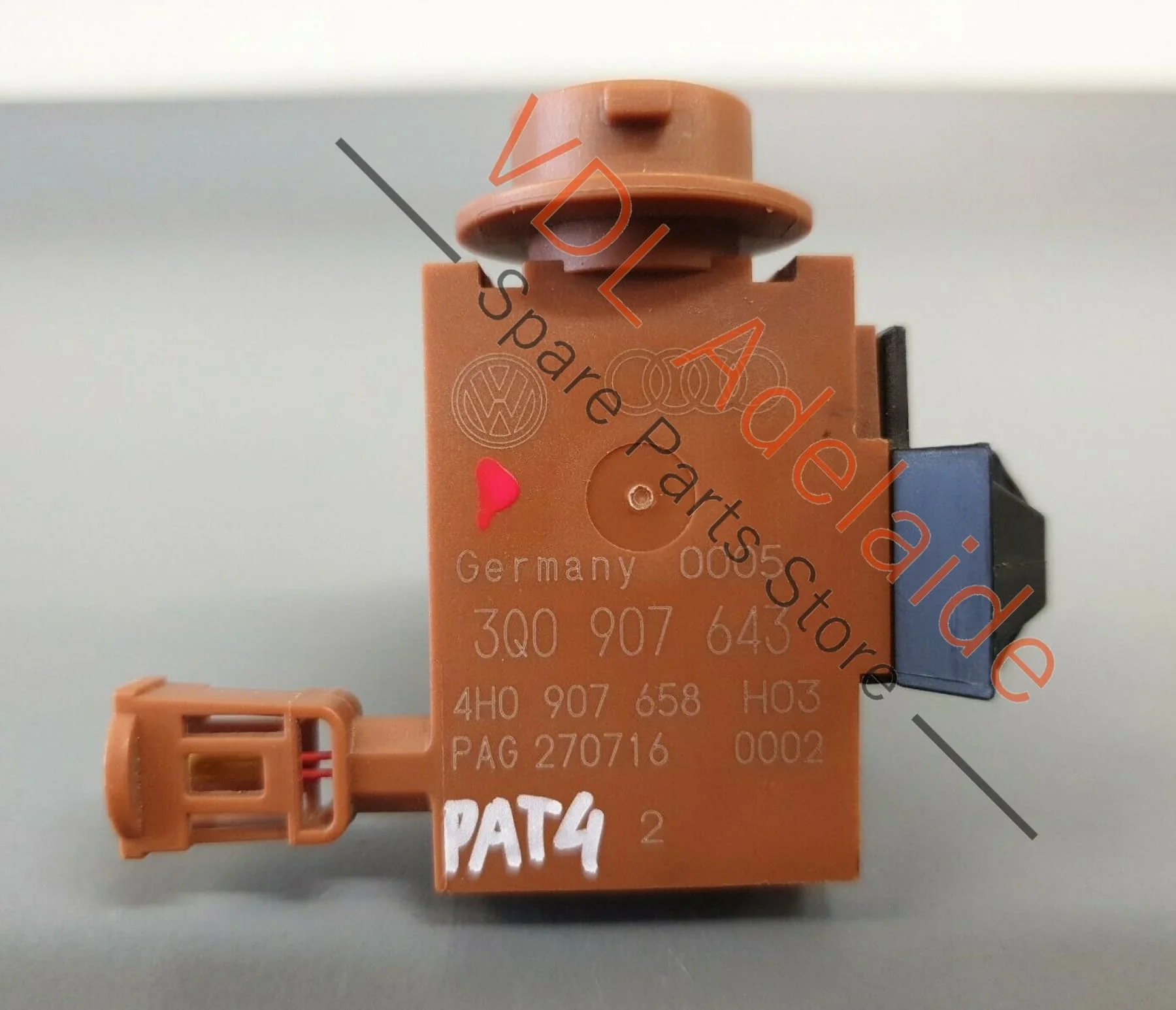 VW Passat B8 3G Air Quality & Humidity In Dash Sensor 4H0907658 PAT4 - Image 2