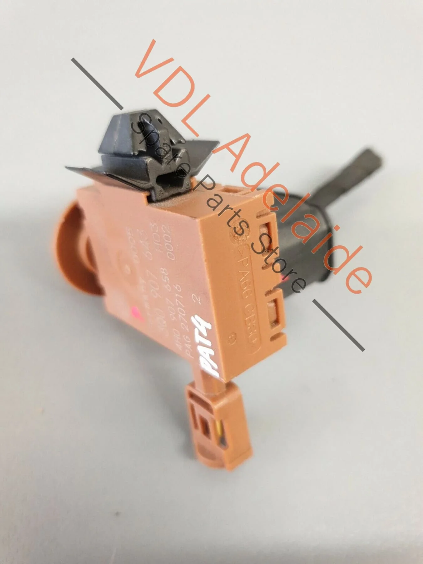 VW Passat B8 3G Air Quality & Humidity In Dash Sensor 4H0907658 PAT4 - Image 6