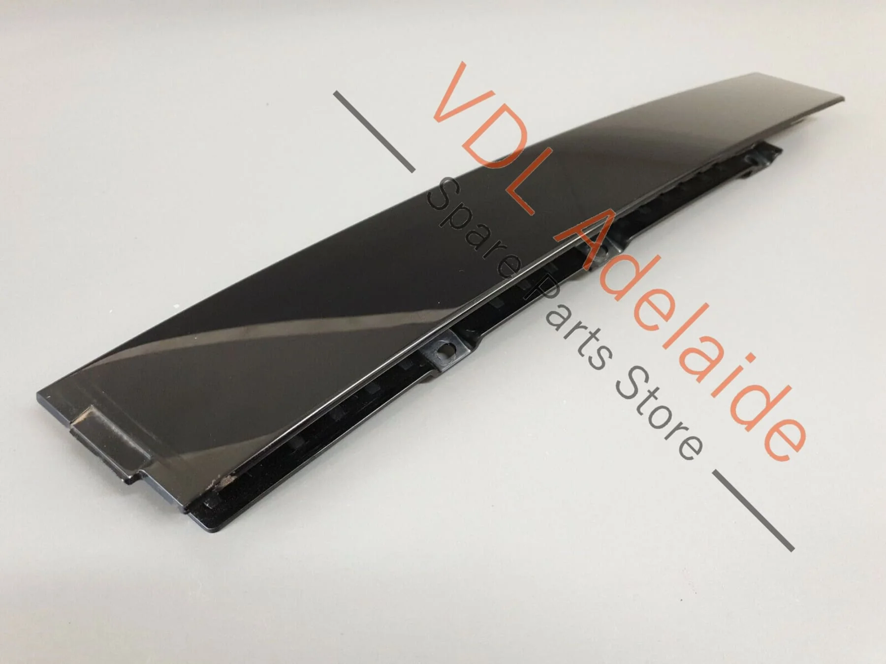 VW Golf Mk6 Rear Left Exterior Door B-Pillar Black Trim 5K6839901B NOR4 - Image 3