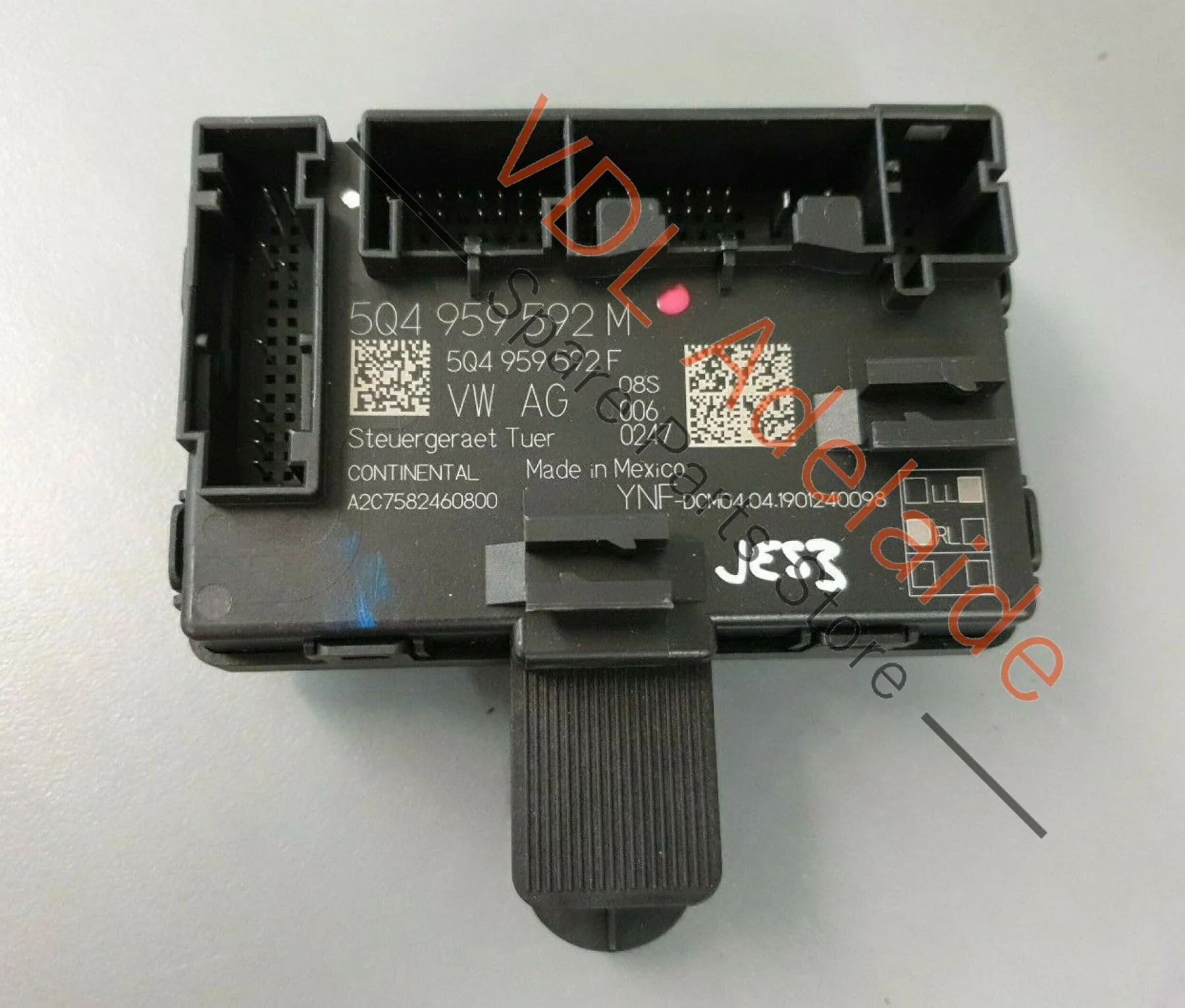 VW Tiguan Mk2 5NA Allspace Front Passenger Door Control Module Unit 5Q4959592M