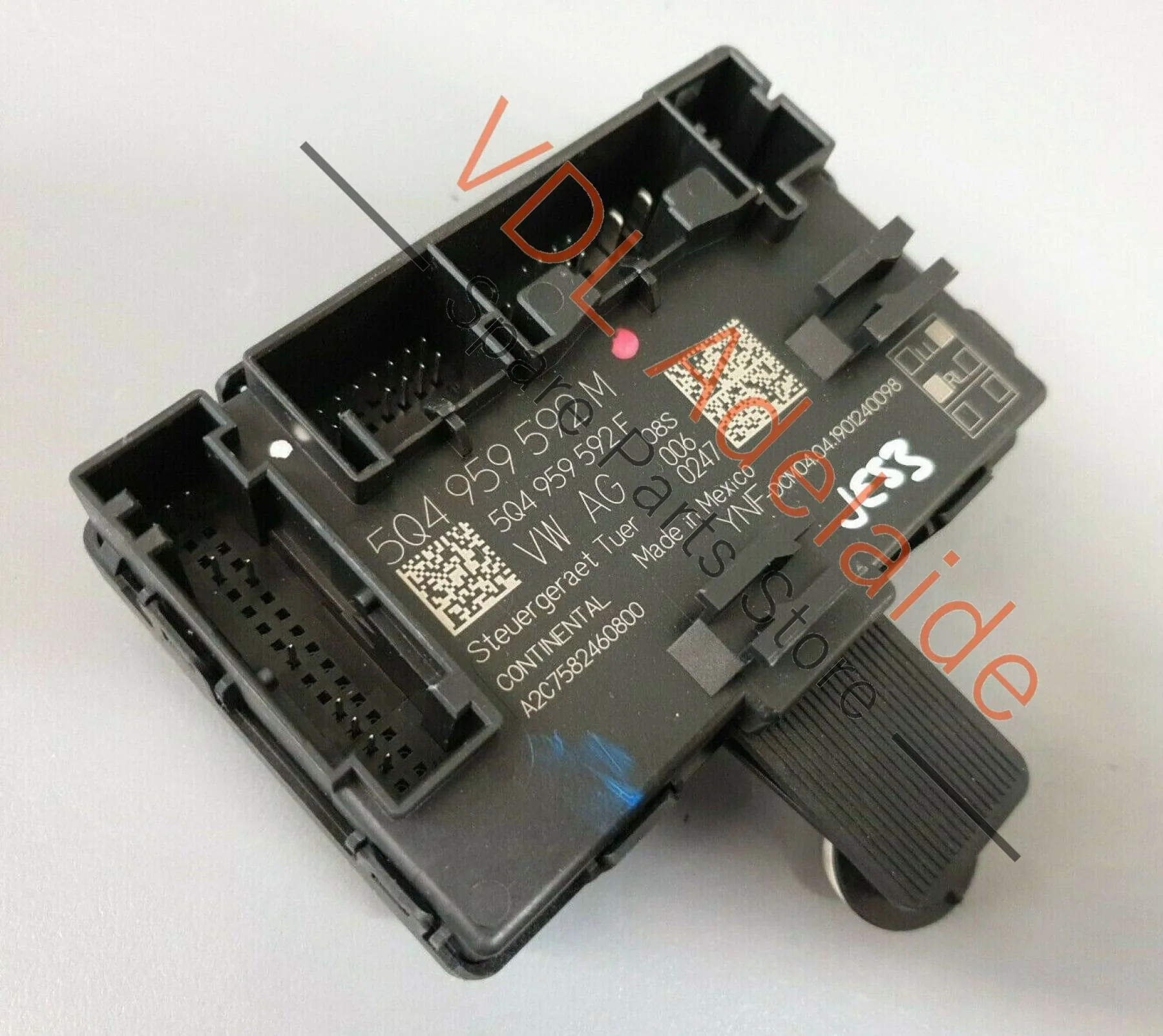 VW Tiguan Mk2 5NA Allspace Front Passenger Door Control Module Unit 5Q4959592M - Image 2