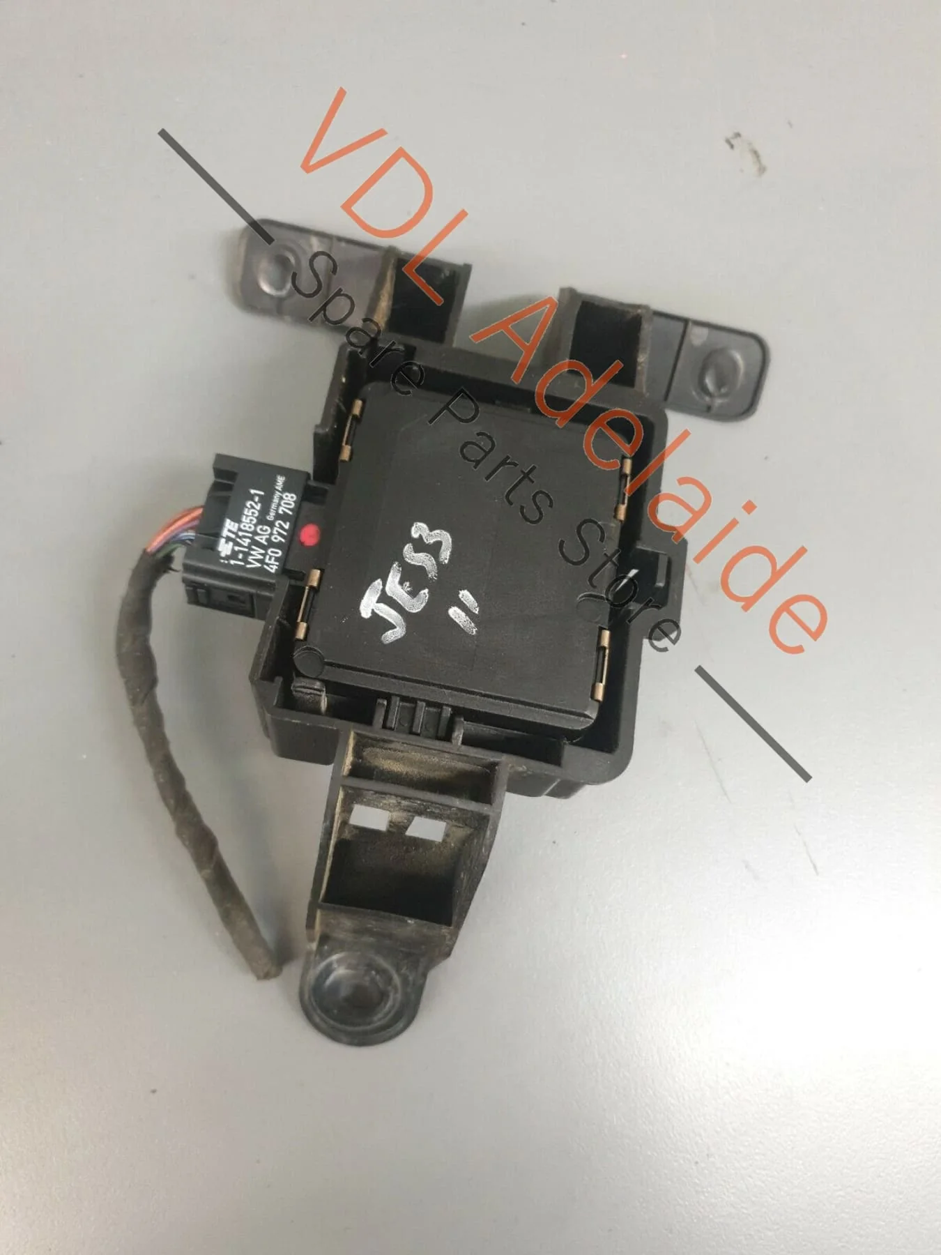 VW Tiguan R Mk2 5NA Lane Change Assist Module Sensor 3Q0907590G JES3 - Image 4