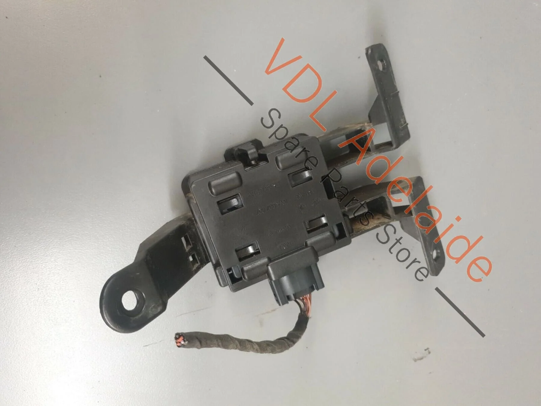 VW Tiguan R Mk2 5NA Lane Change Assist Module Sensor 3Q0907590G JES3 - Image 5