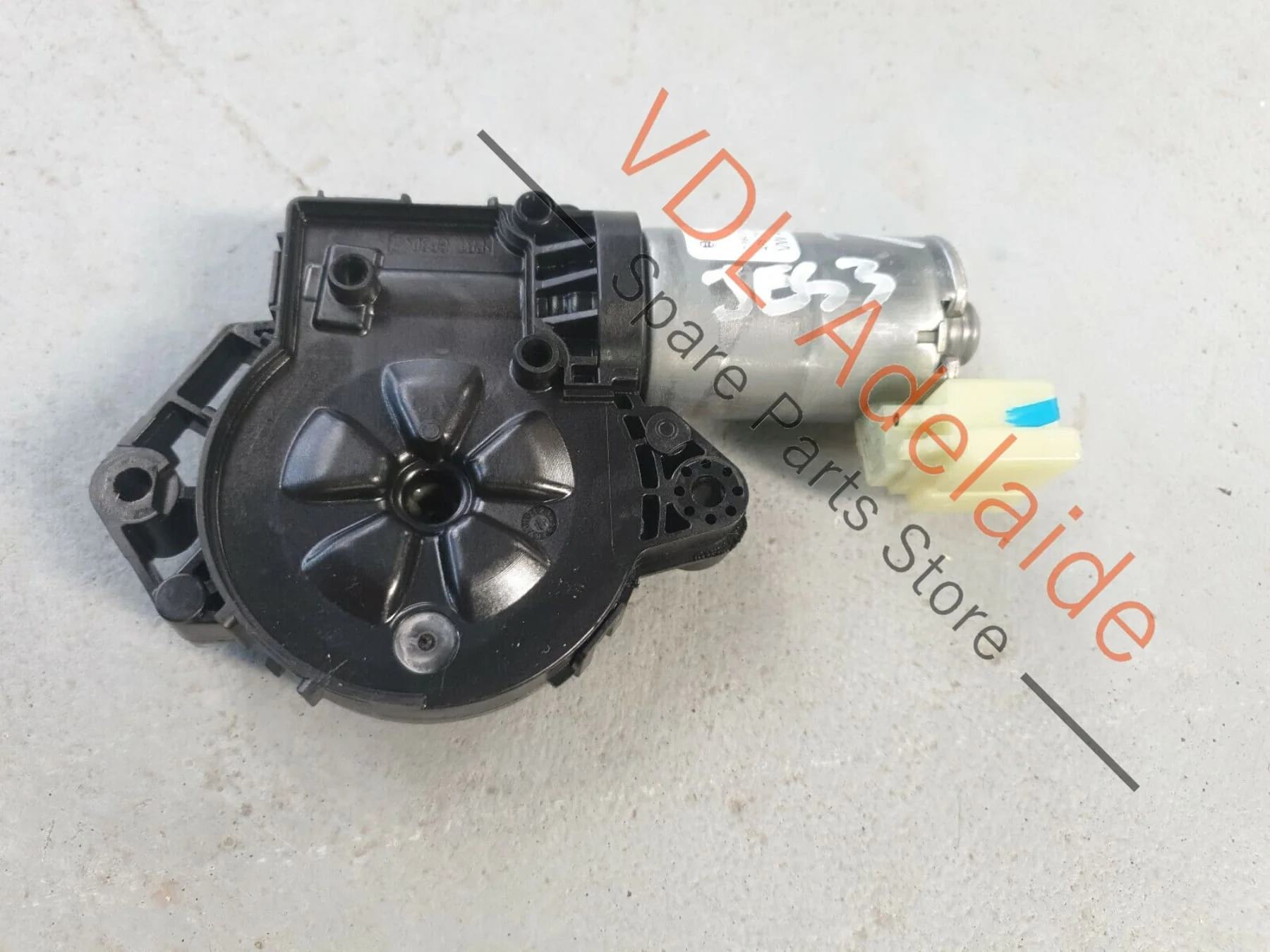 VW Tiguan R Mk2 5NA Panoramic Roof Sliding Motor Rear 3G9877795G JES3