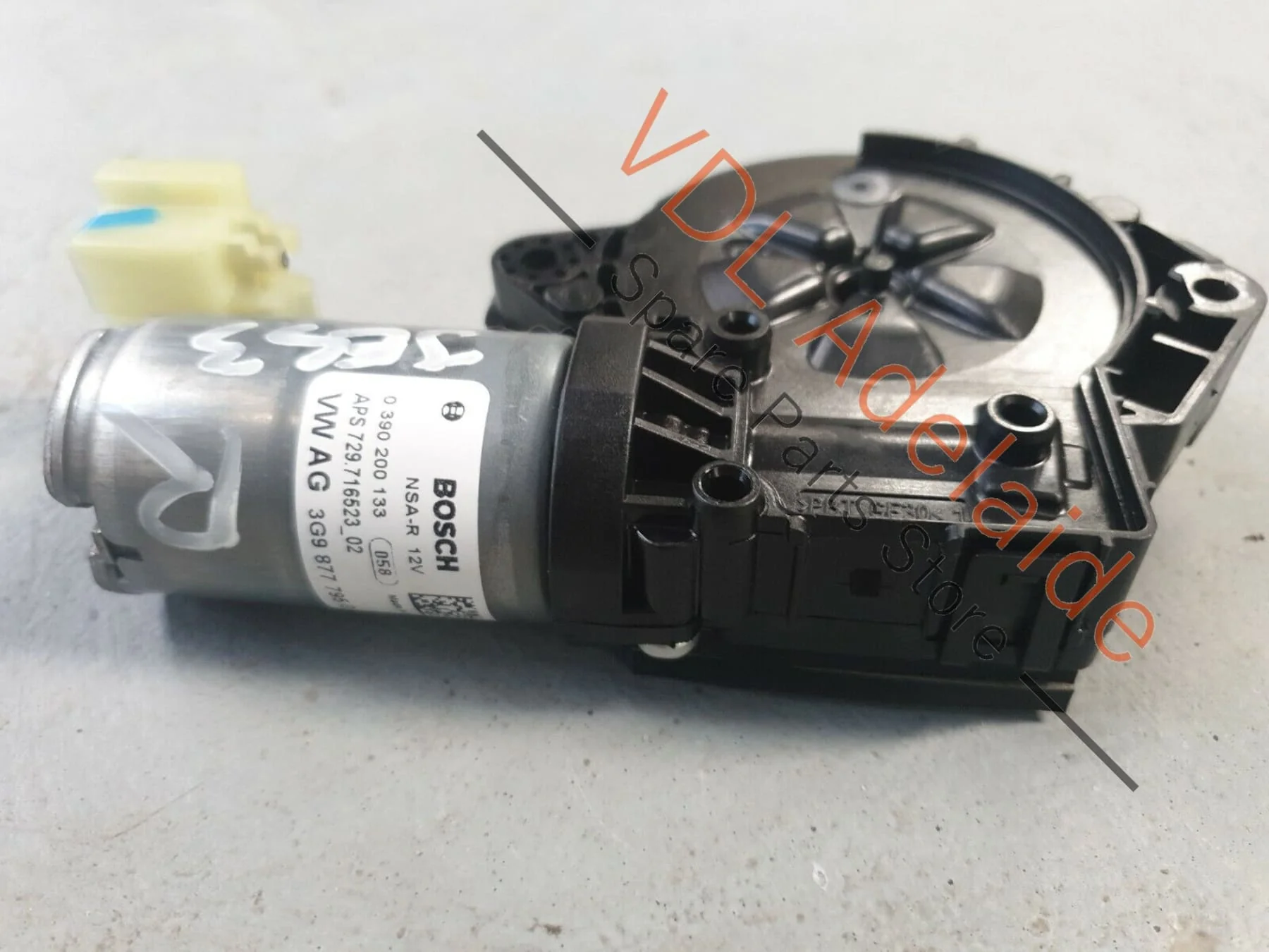 VW Tiguan R Mk2 5NA Panoramic Roof Sliding Motor Rear 3G9877795G JES3 - Image 2