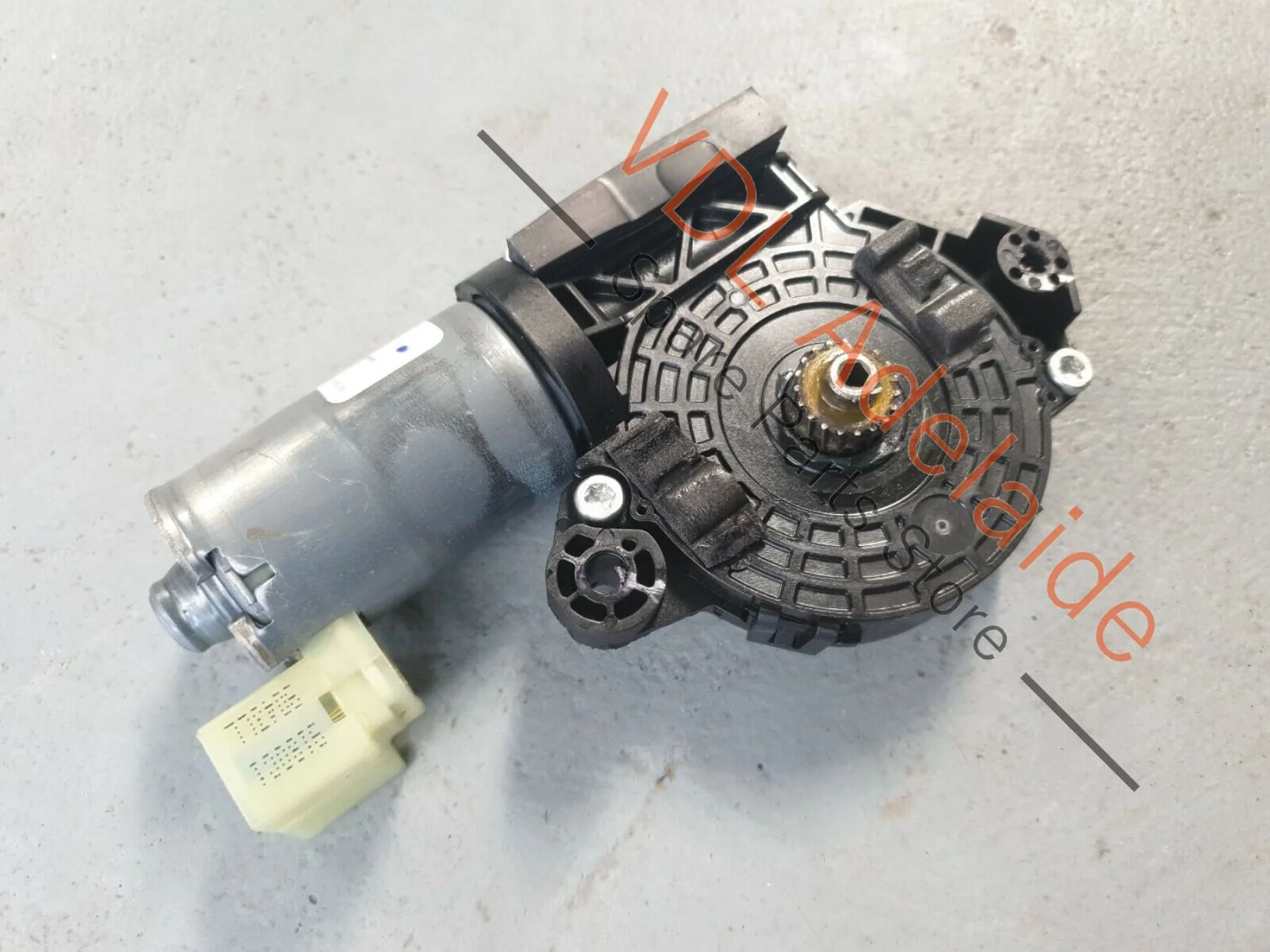 VW Tiguan R Mk2 5NA Panoramic Roof Sliding Motor Rear 3G9877795G JES3 - Image 4