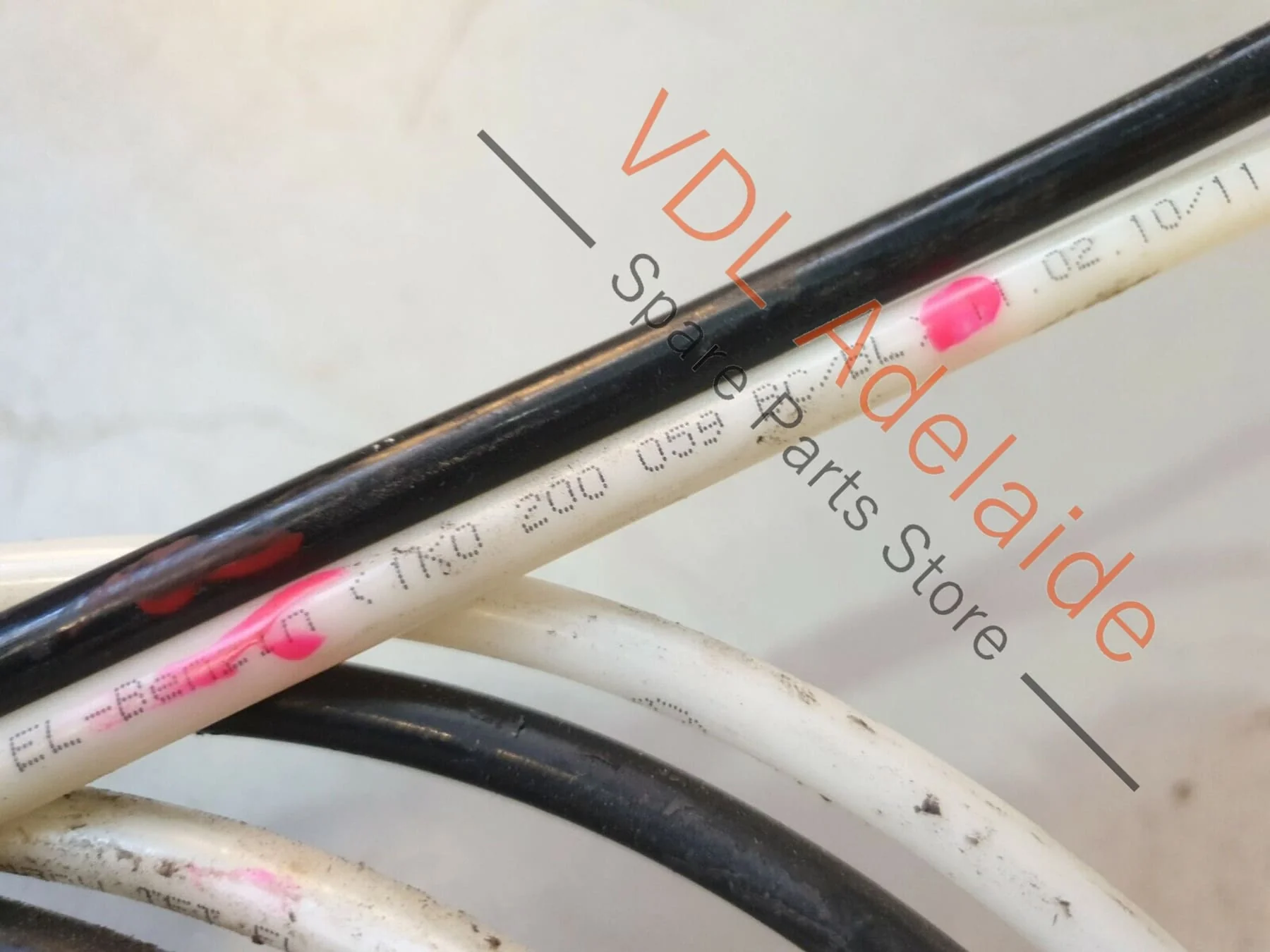 Genuine VW AUDI SKODA Eos Golf Cabriolet R32 1 Set Of Fuel Lines 1K0200059BC - Image 5