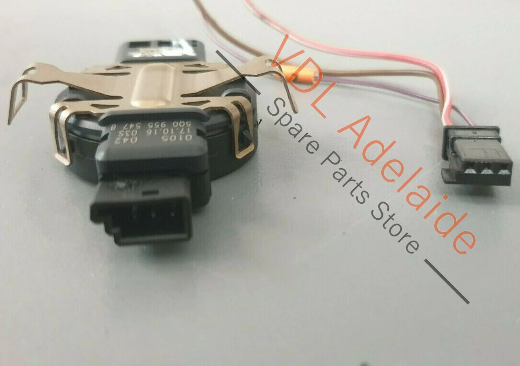 VW Passat R-Line B8 Windscreen Light Rain Humidity Sensor 5q0955547B PAT3 - Image 2