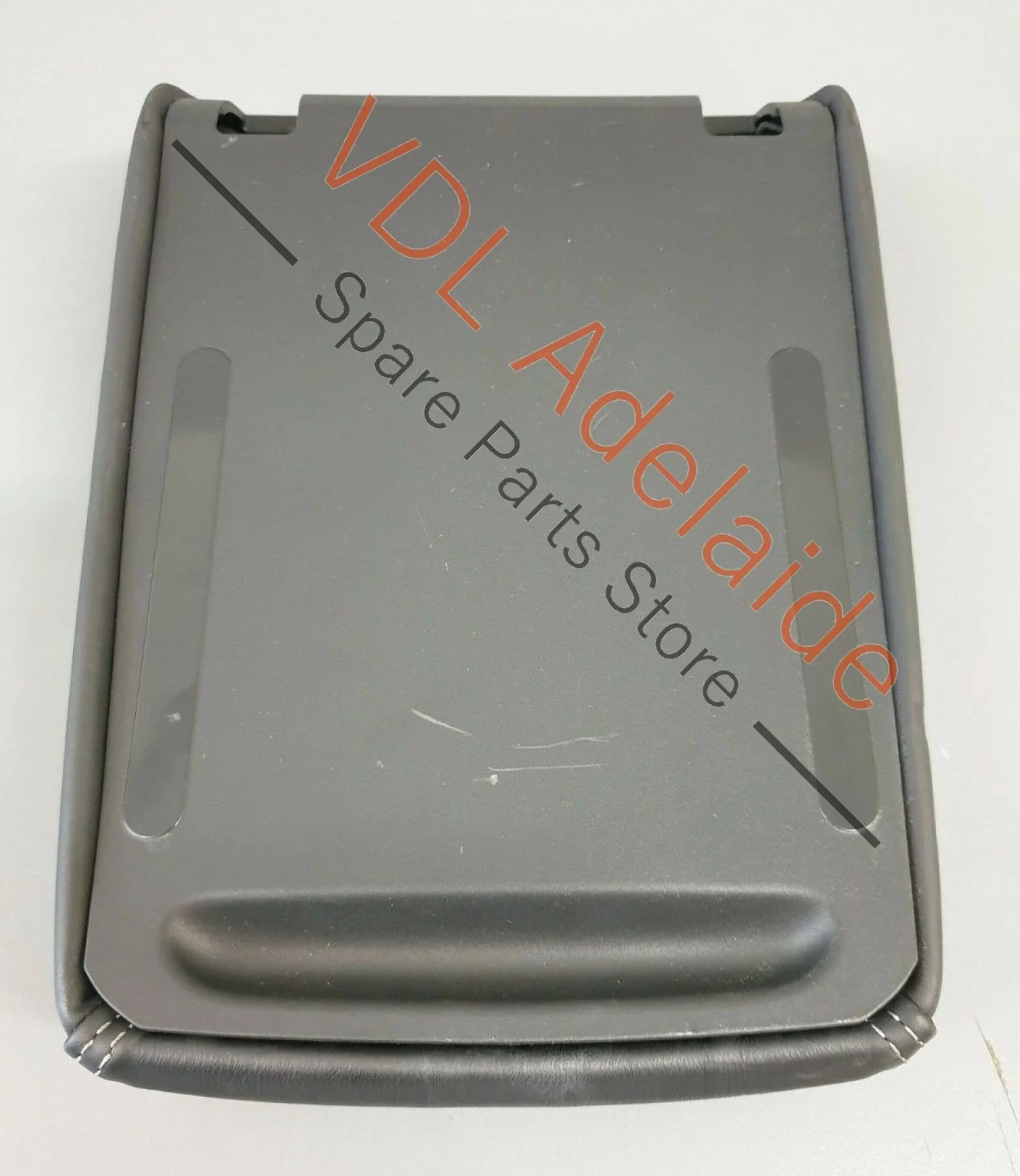 VW Passat R-Line B8 3G Centre Console Armrest Cover Black Crystal Grey PAT3 - Image 4