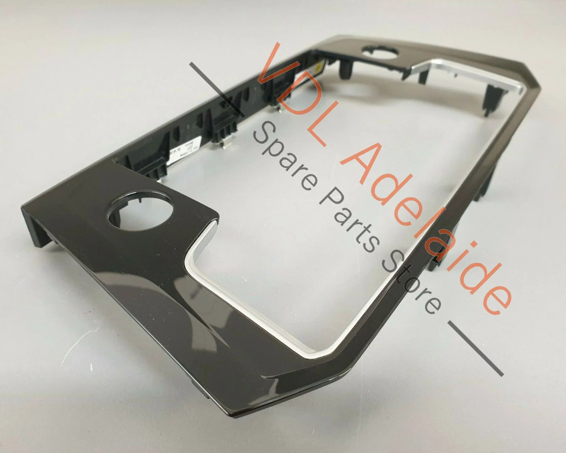 VW Passat R B8 3G Head Unit Screen Surround Dash Centre Trim 3G2858069D PAT3 - Image 4
