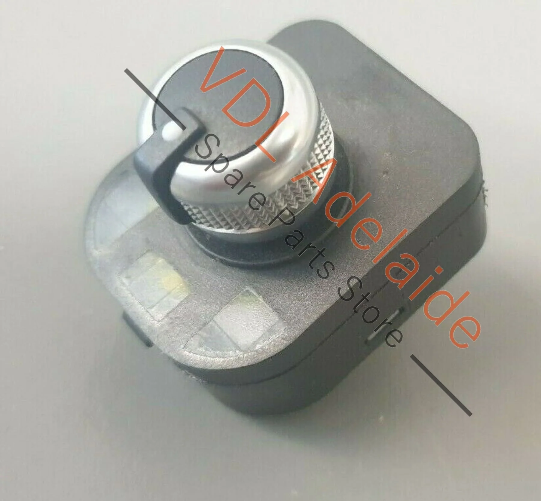 Genuine Audi Q7 Switch for Electrically Operated / Folding Rear View Mirror ROS - Image 3