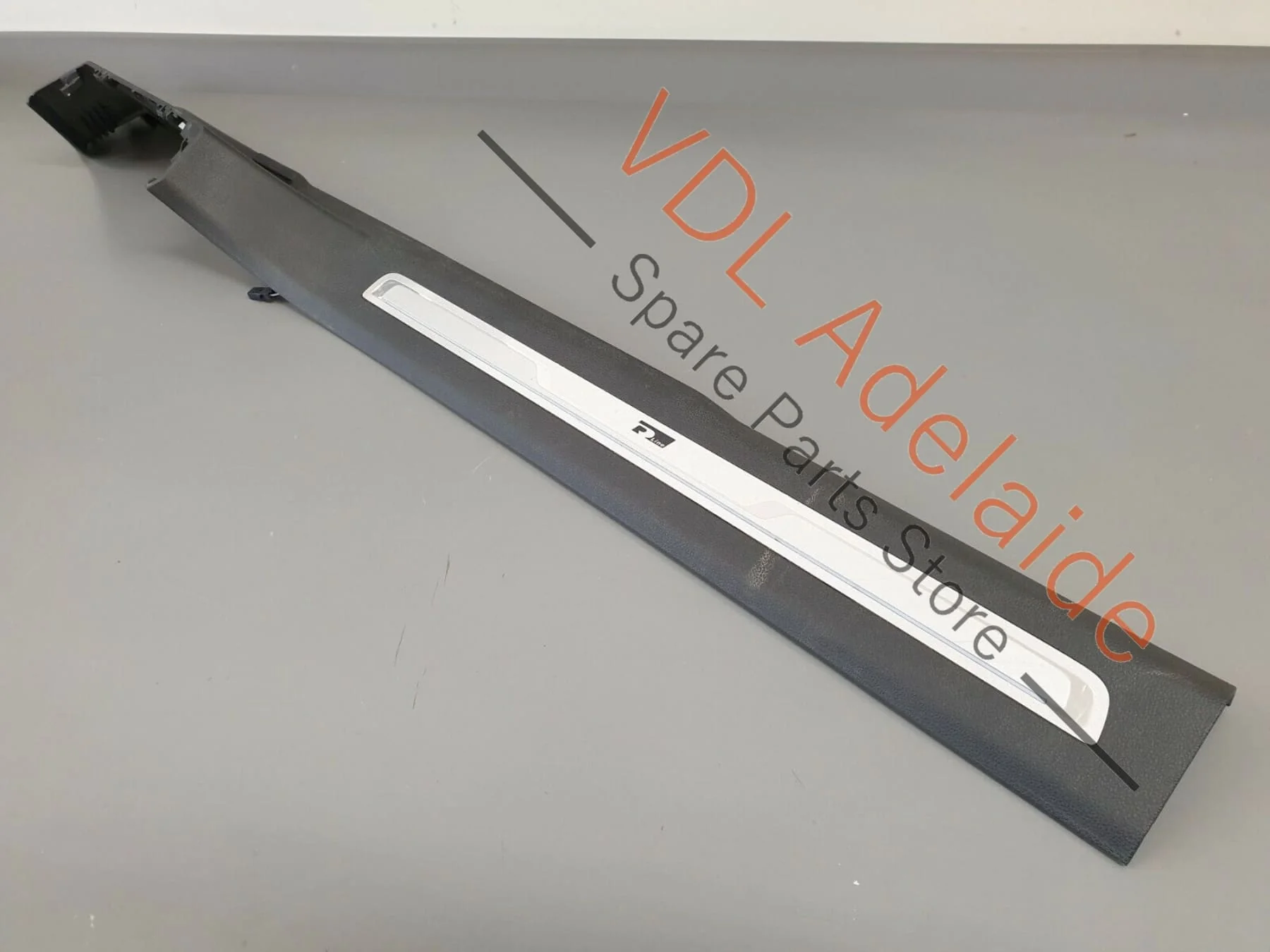 VW Tiguan R Mk2 5NA Allspace Front Right Door Sill Trim Strip 5NN853370 JES3