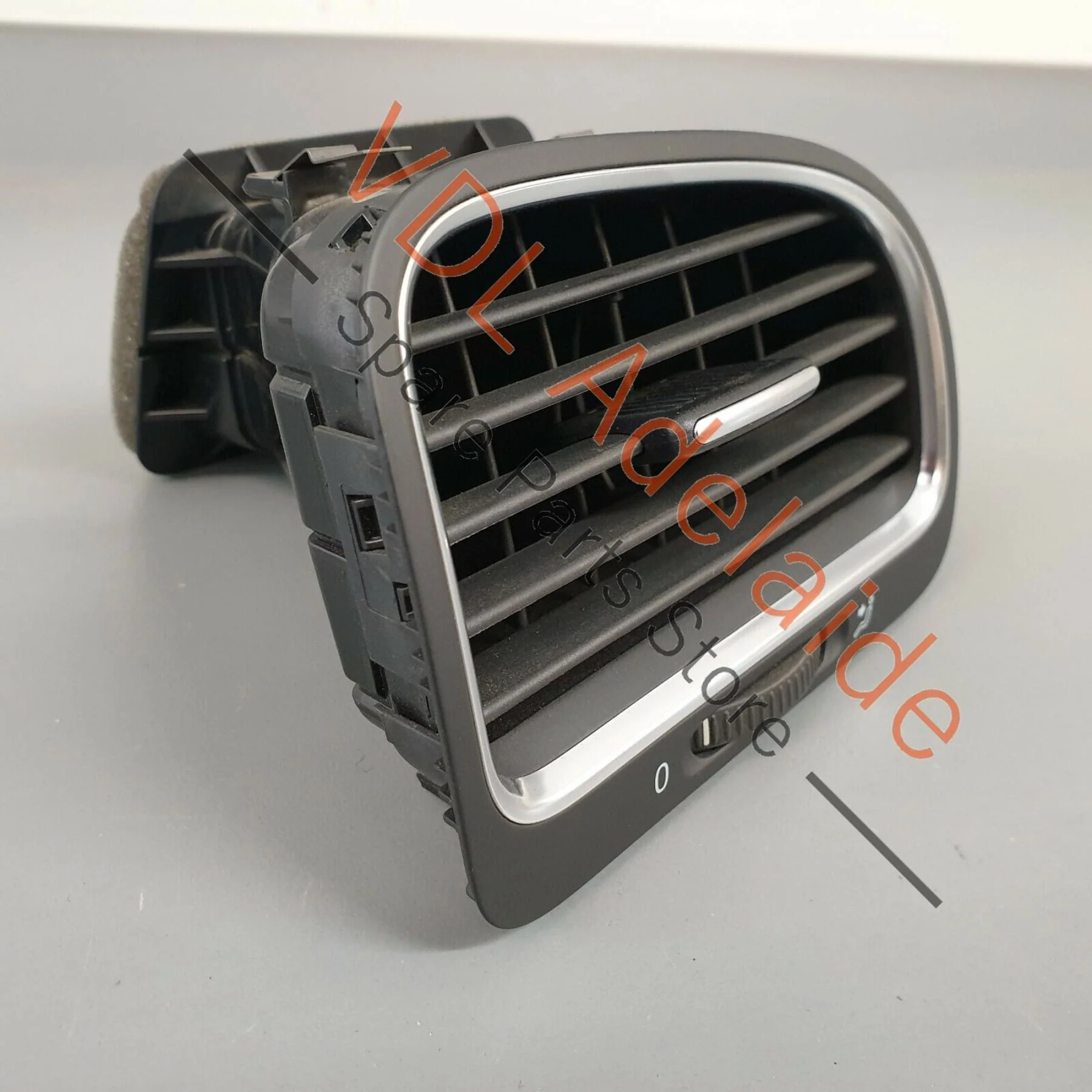 Volkswagen VW Golf GTi Mk6 Dash Right Side Air Vent 5K0819704K NOR5 - Image 4