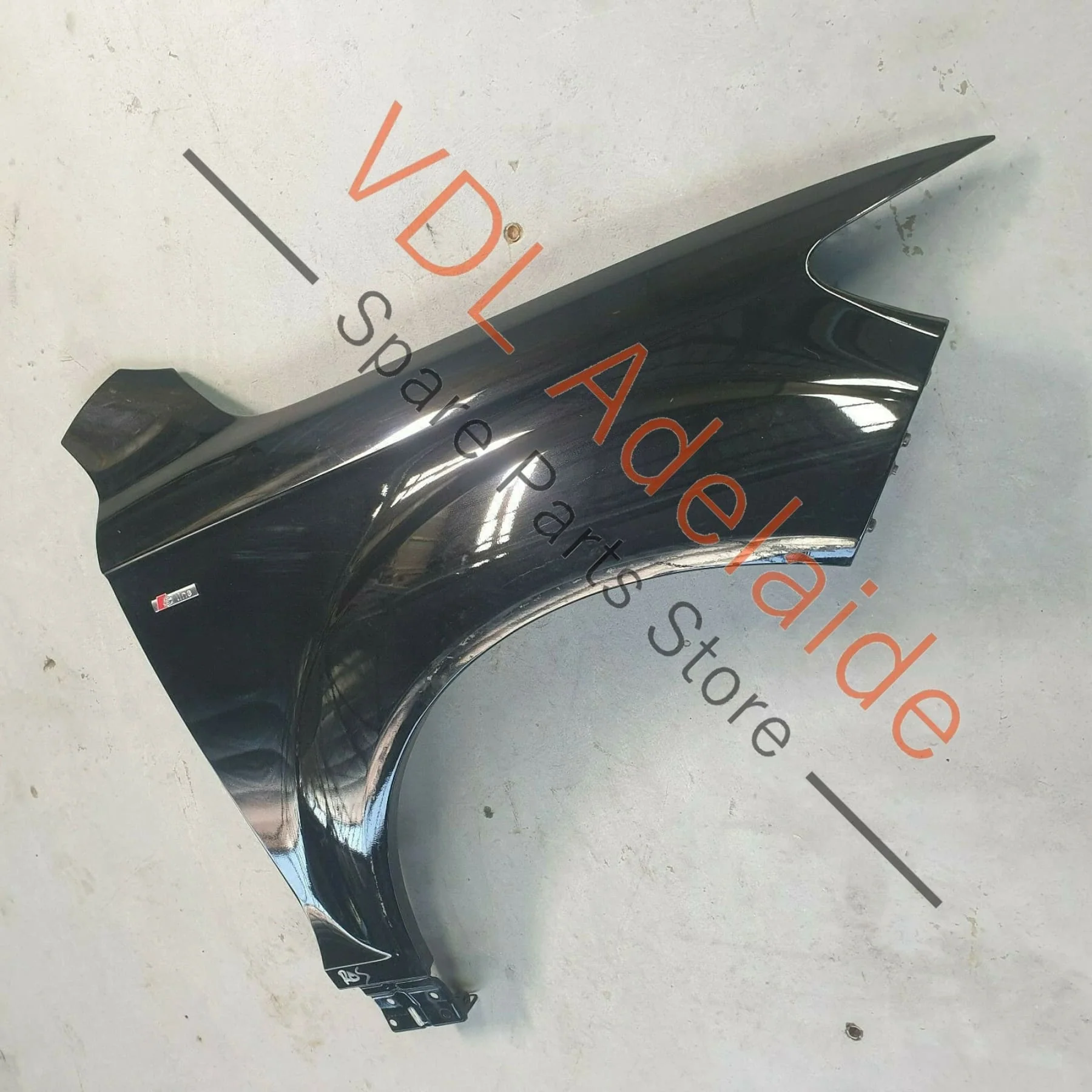 Genuine OEM Audi Q7 4L Front Right Fender Quarter Panel Mud Guard ROS - Image 3