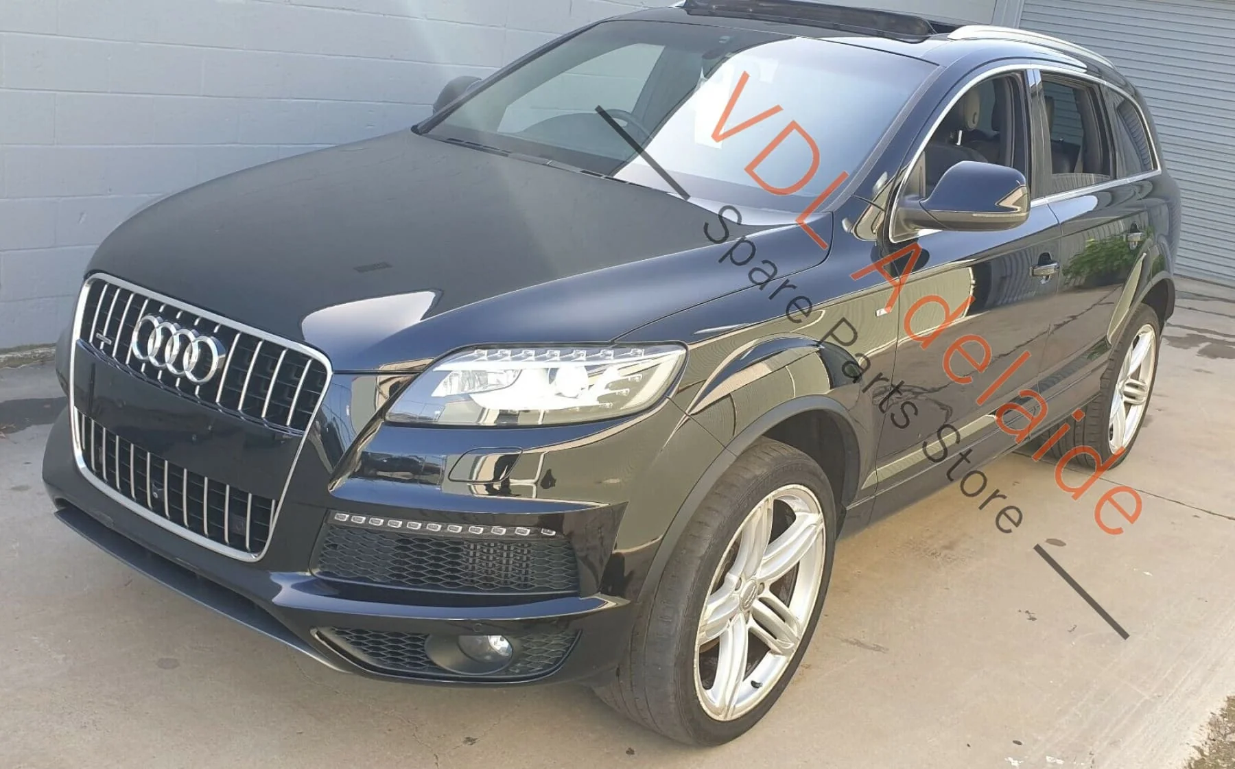 Genuine OEM Audi Q7 4L Front Left Fender Quarter Panel Mud Guard ROS - Image 3