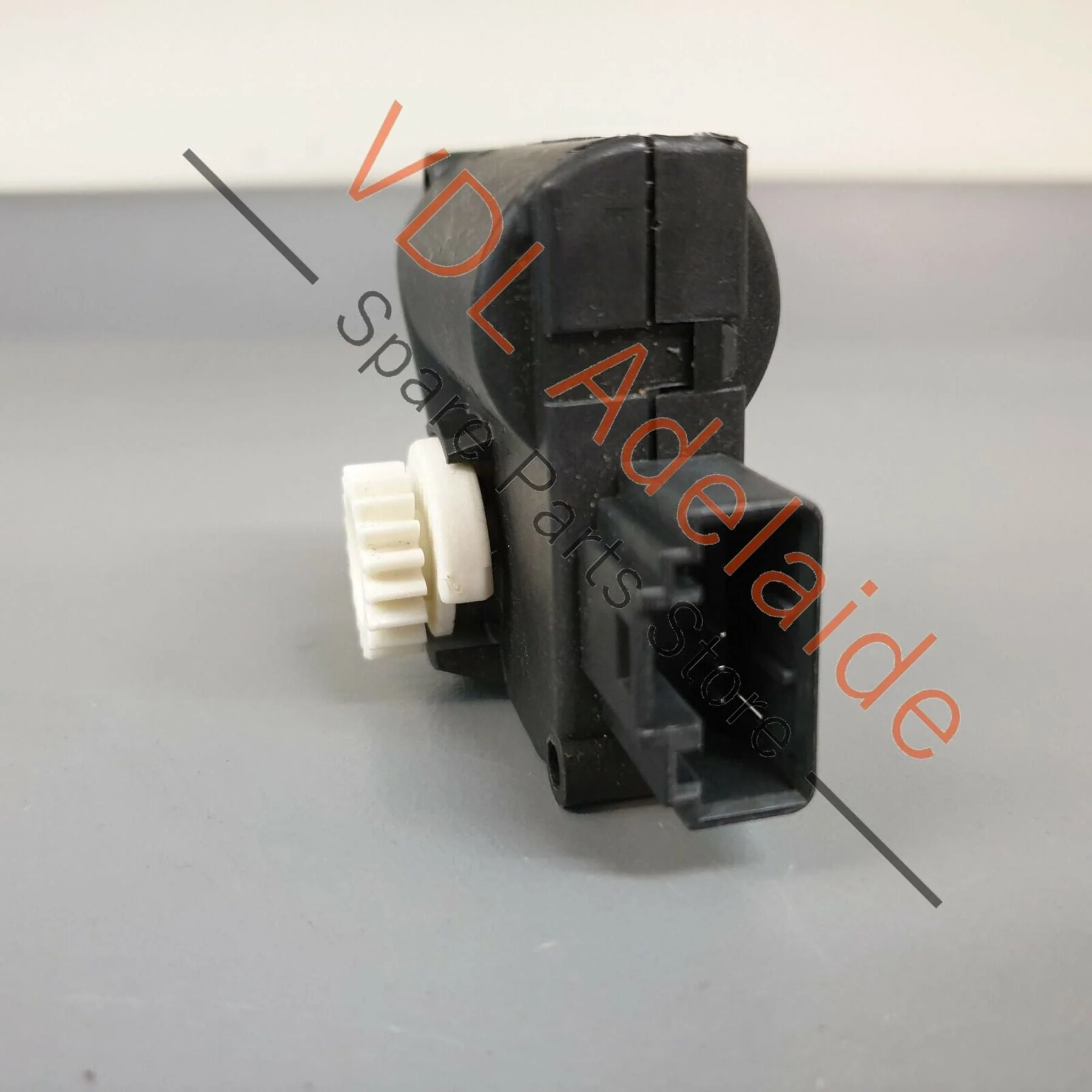 Audi Q7 4L Climate Control Heater Flap Control Servomotor 4F0820511B ROS - Image 3