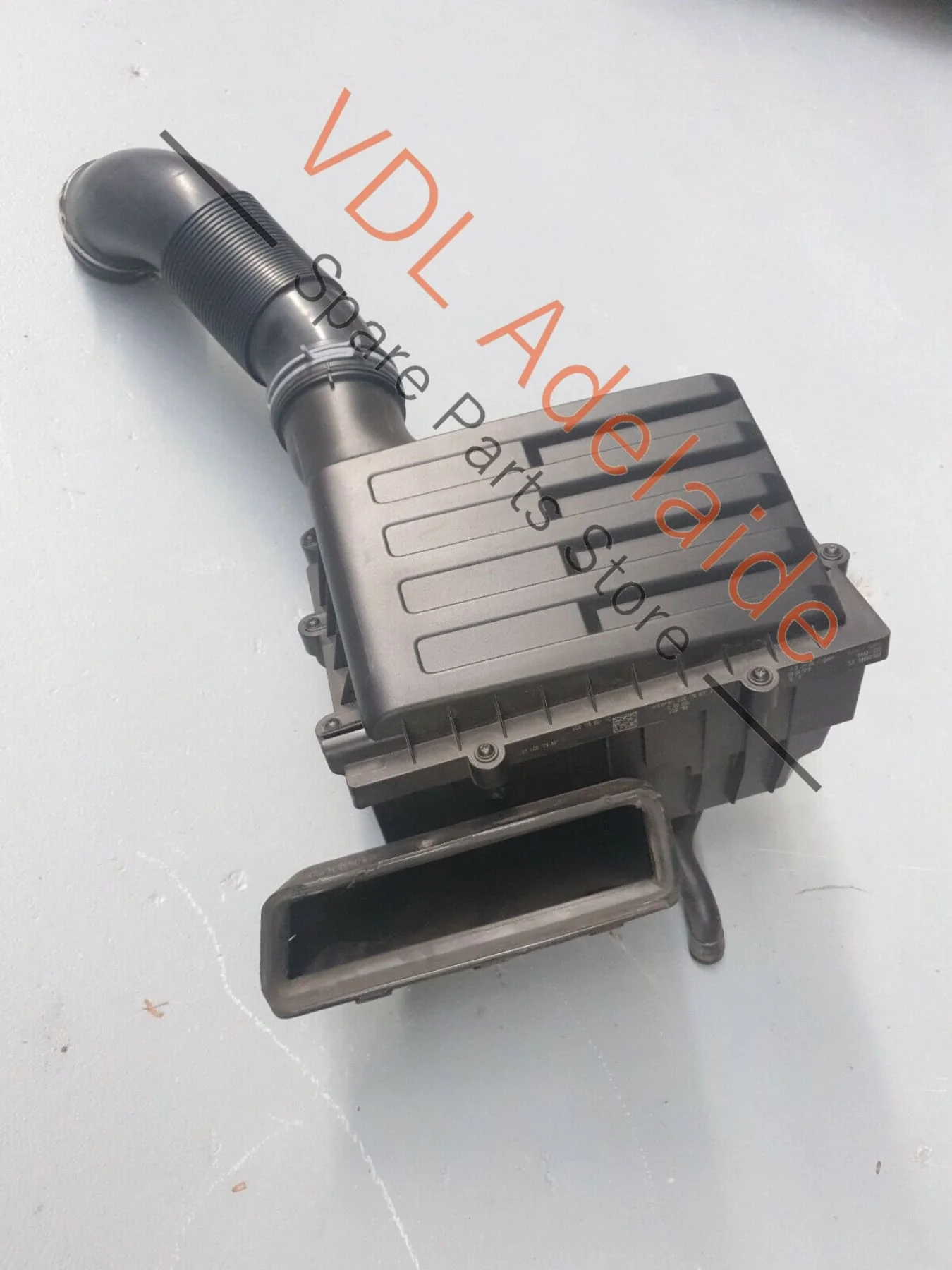 VW Passat R-Line 2.0T Petrol B8 Stock Standard Air Filter Box Assembly PAT4