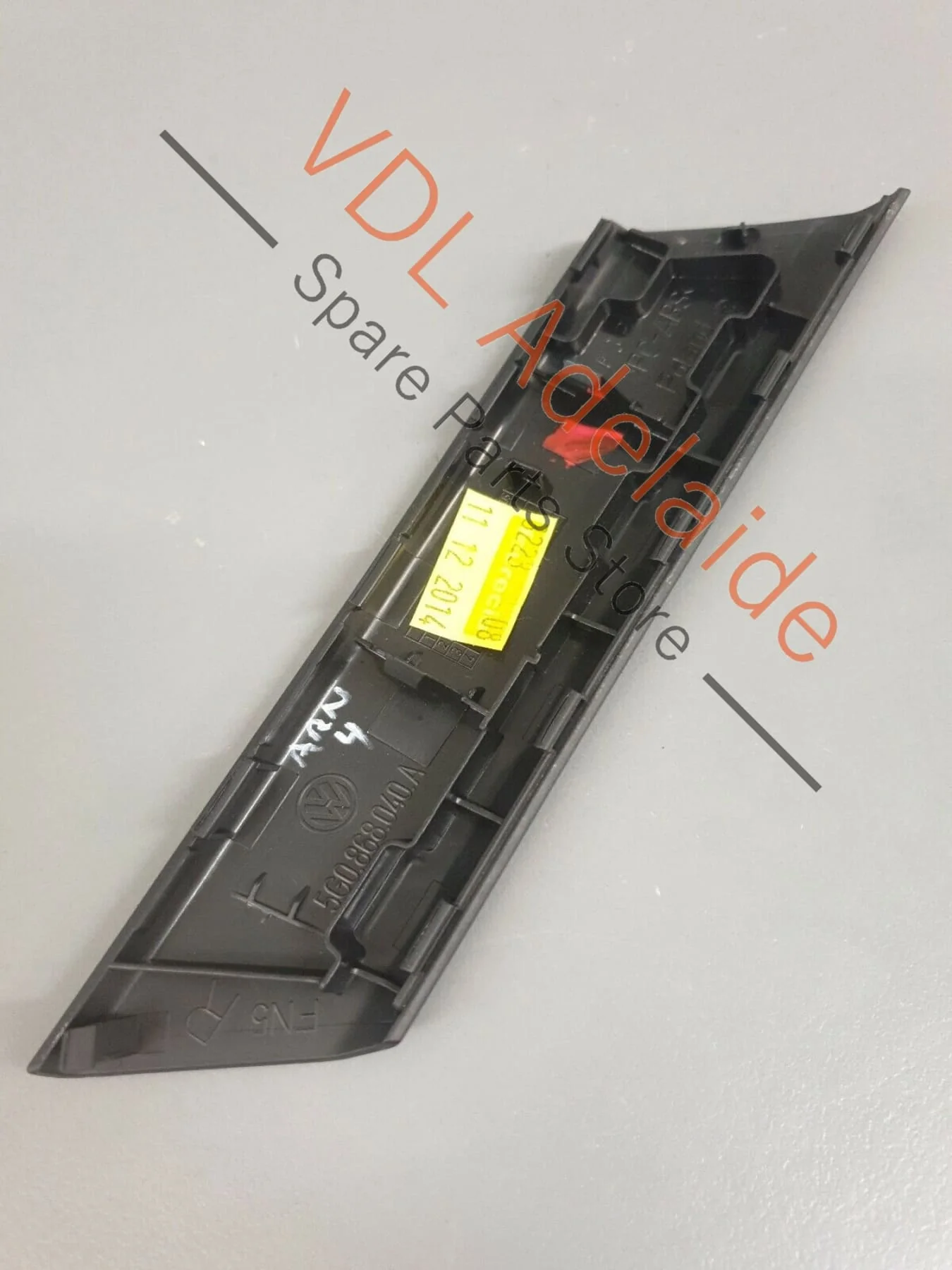 Volkswagen VW Golf GTi Mk7 Door Handle Pull Trim Cover RHS Right 5G0868040A ARN4 - Image 2