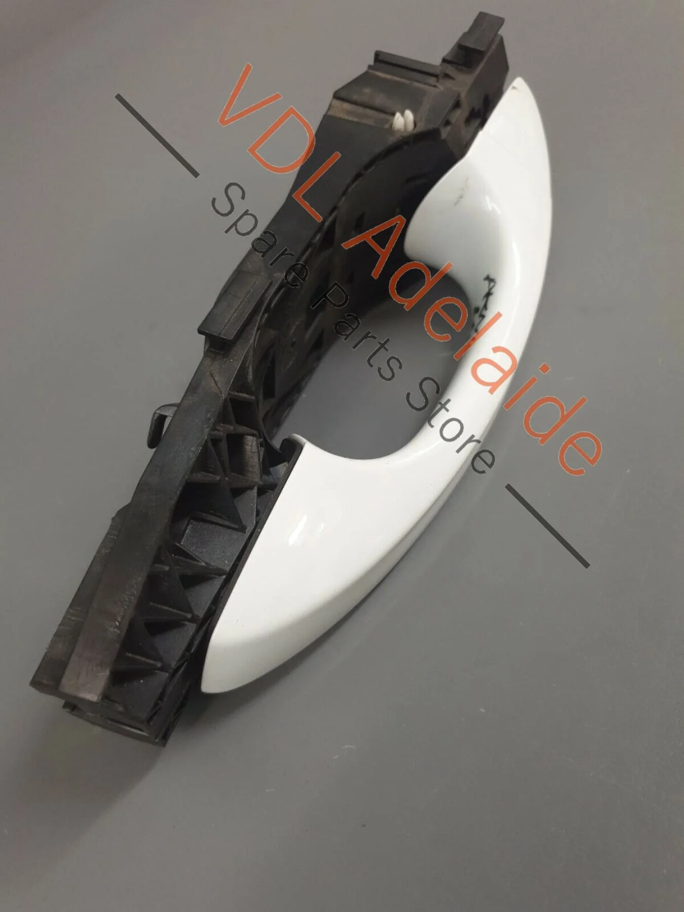 Volkswagen VW Golf GTi Mk7 Front or Rear Left Side Door Handle ARN4 - Image 2