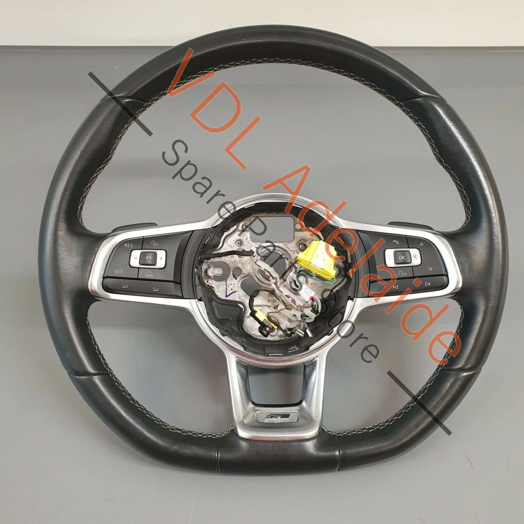 VW Passat R-Line B8 3G Flat Bottom Tiptronic Multifunction Steering Wheel PAT3