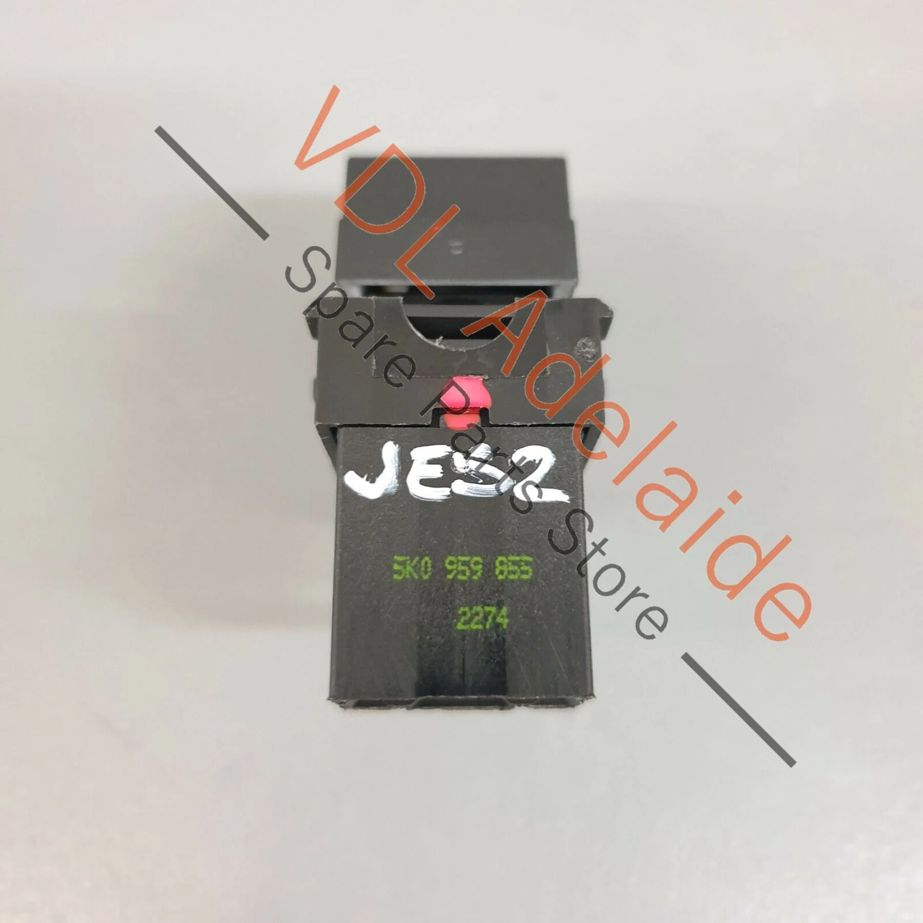 Volkswagen VW Tiguan 5N MK1 Window Switch Black Chrome 5K0959855 - Image 5