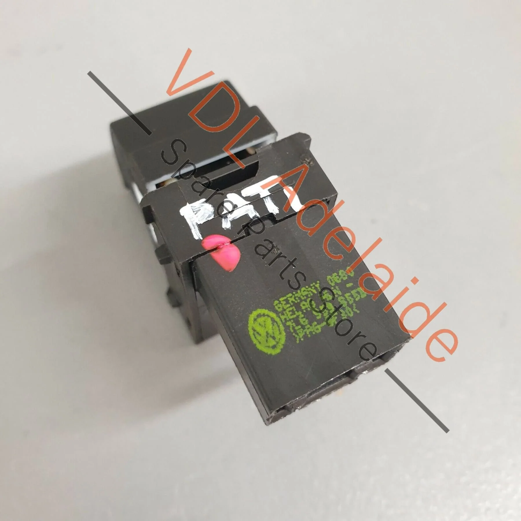 VW Passat R36 B6 3C Switch for Electric Window Regulator 7L6959855B - Image 3