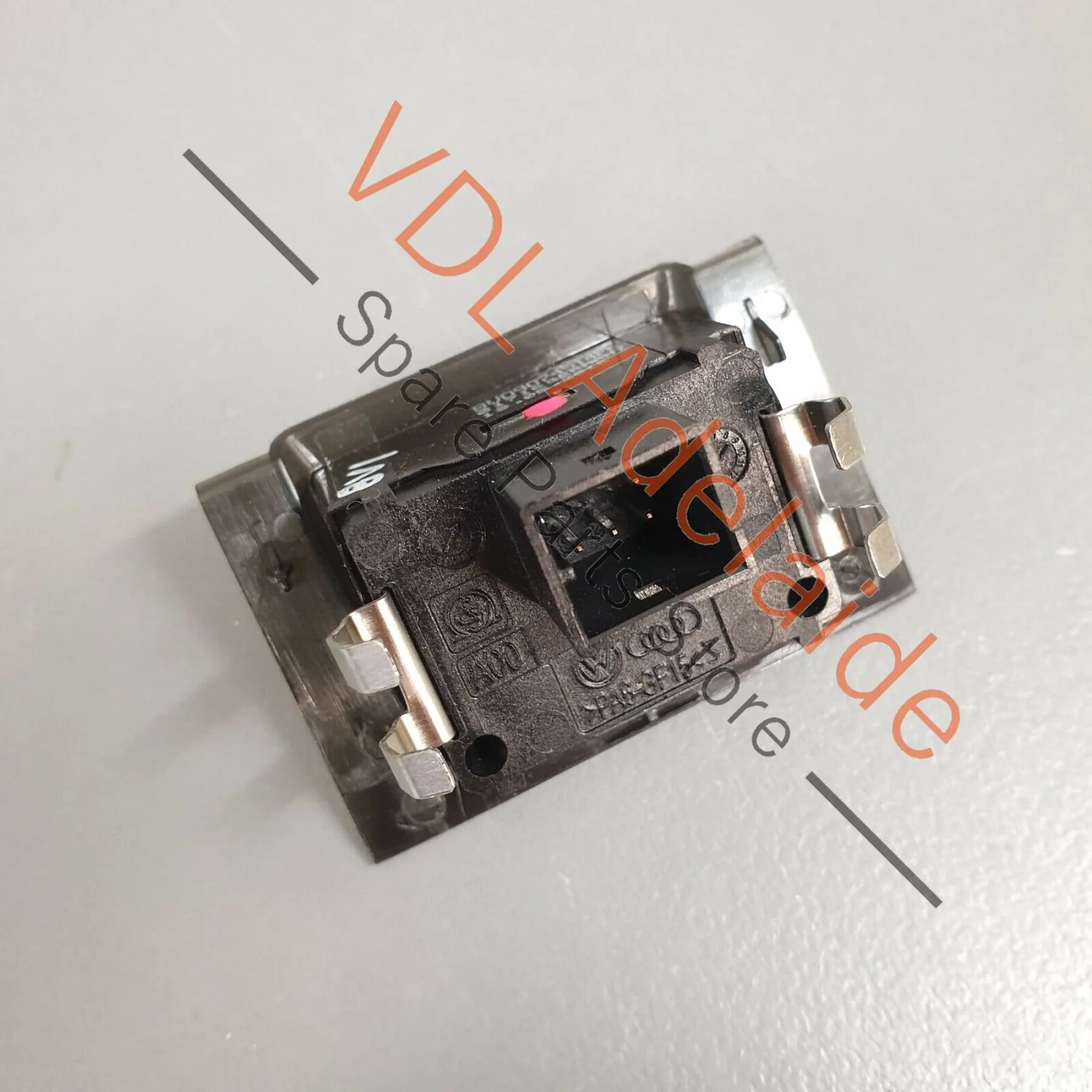 Audi RS3 8V Dash Mounted Sun Sensor, Soul Black 8V0907451 - Image 4