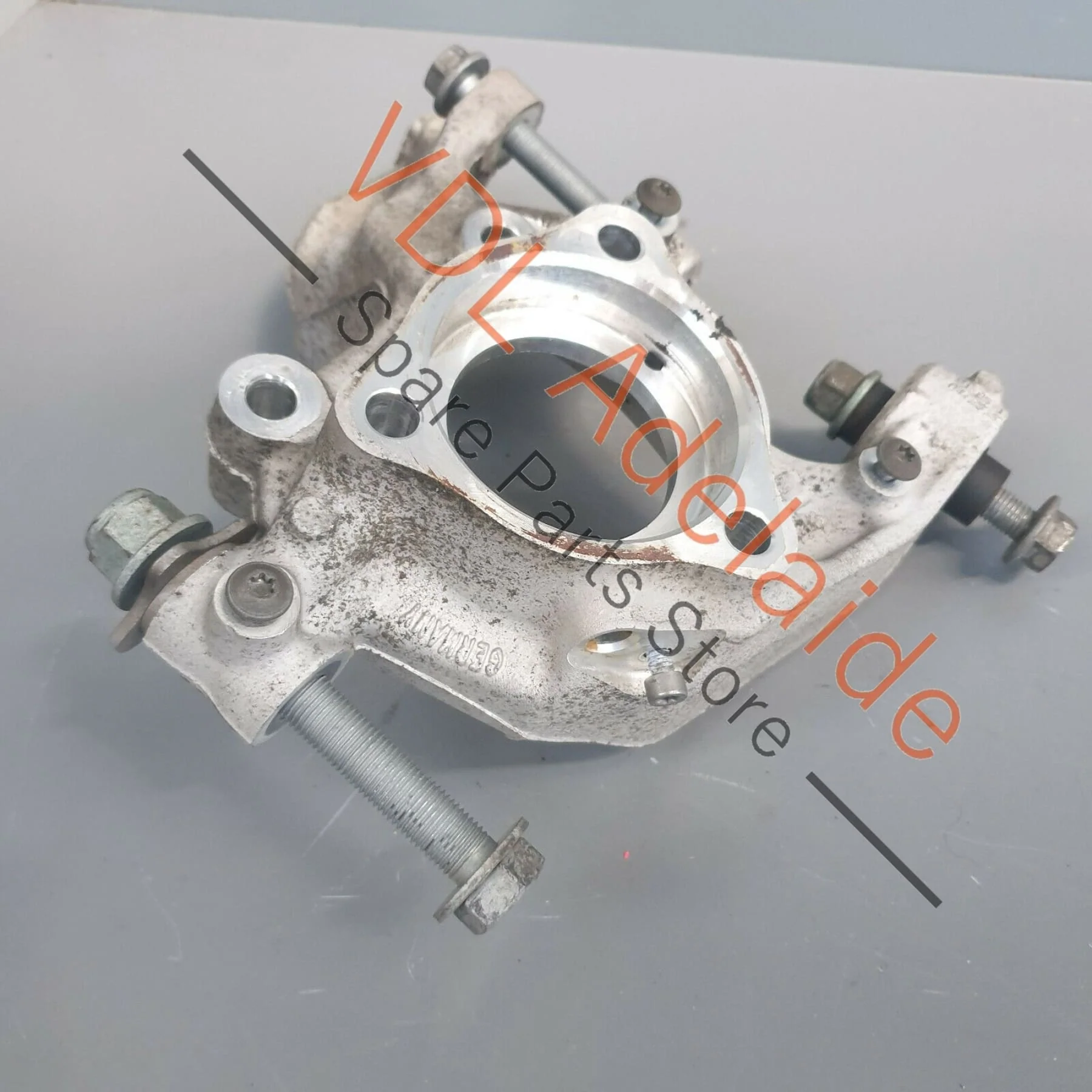 Audi RS3 8V Rear RHS Right Wheel Bearing Housing Hub Stub Knuckle - Image 2