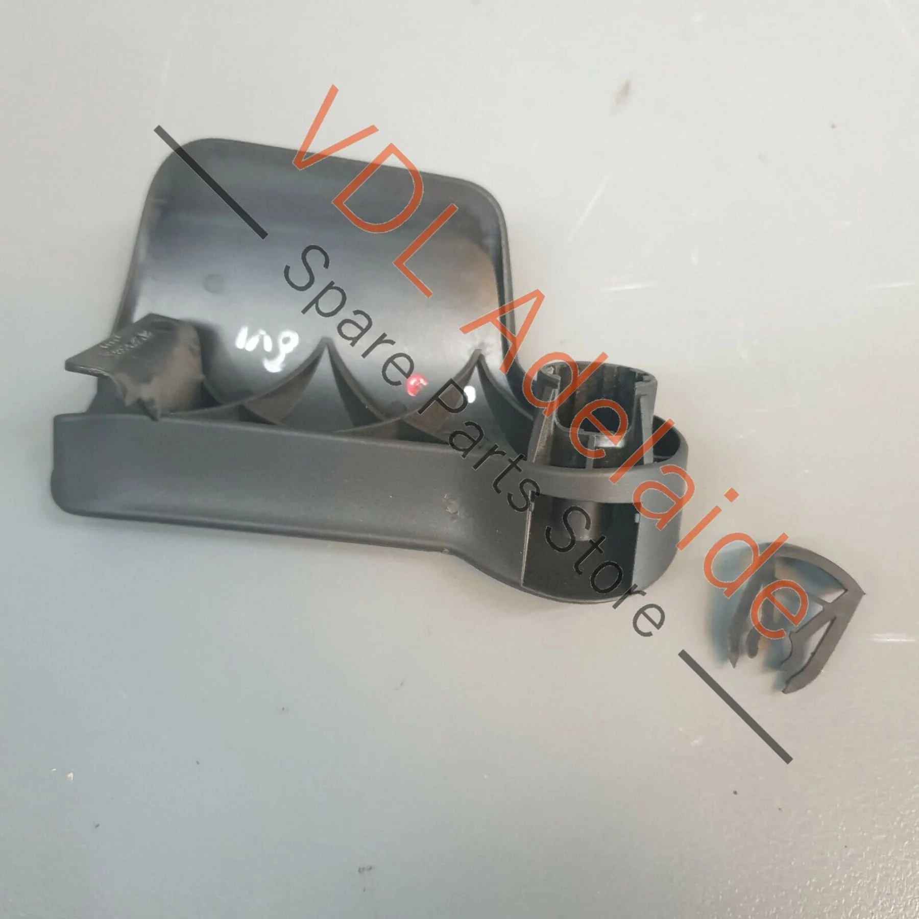 Audi RS3 8V RHD Bonnet Open Release Pull Handle Actuating Lever Black 8T2823533 - Image 3