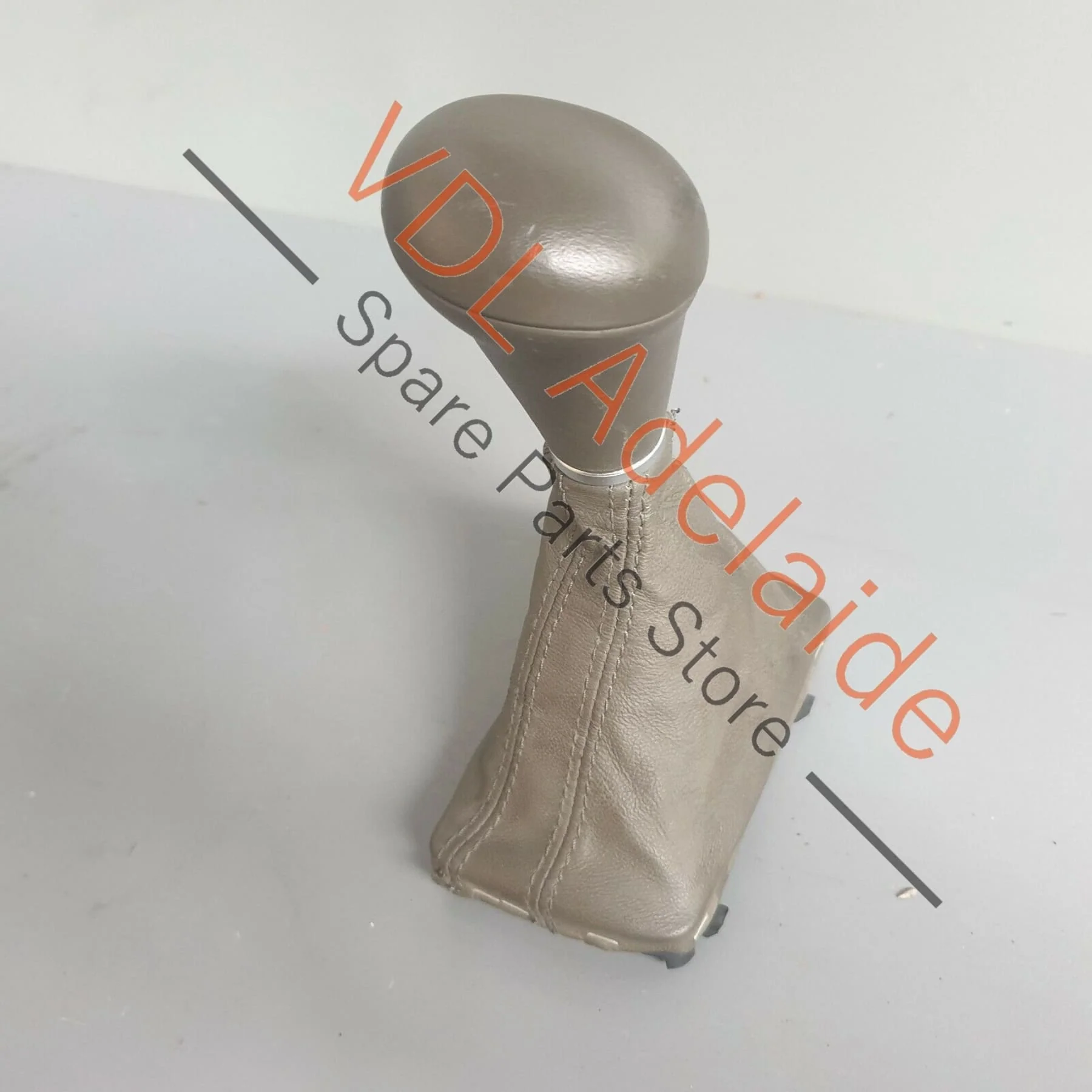 Audi Q5 8R Gear Knob Shifter Selector Leather Boot Handle Grip for RHD - Image 3