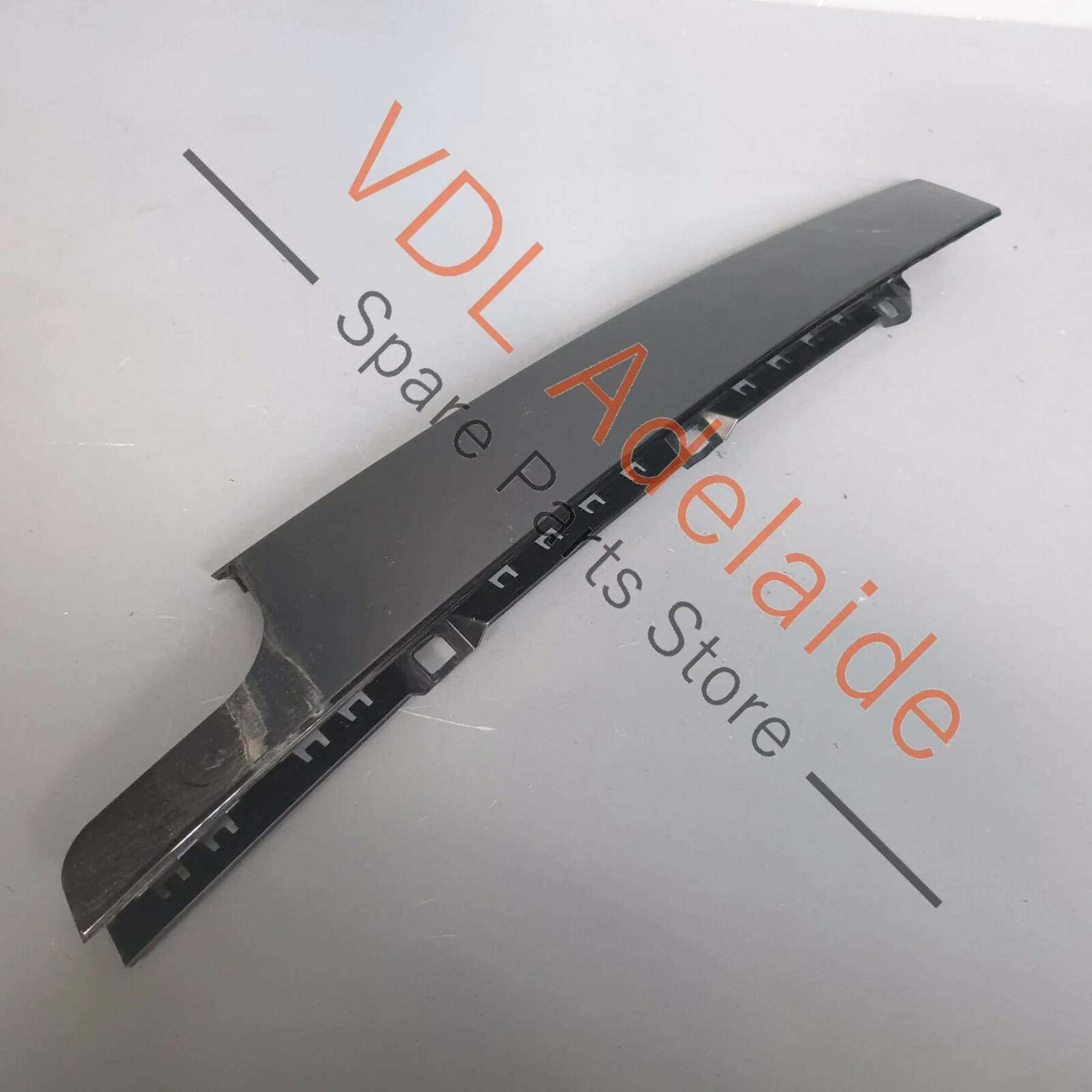 VW Golf R Mk7 Exterior Door Window Moulding Frame Trim Gloss Black Front Right