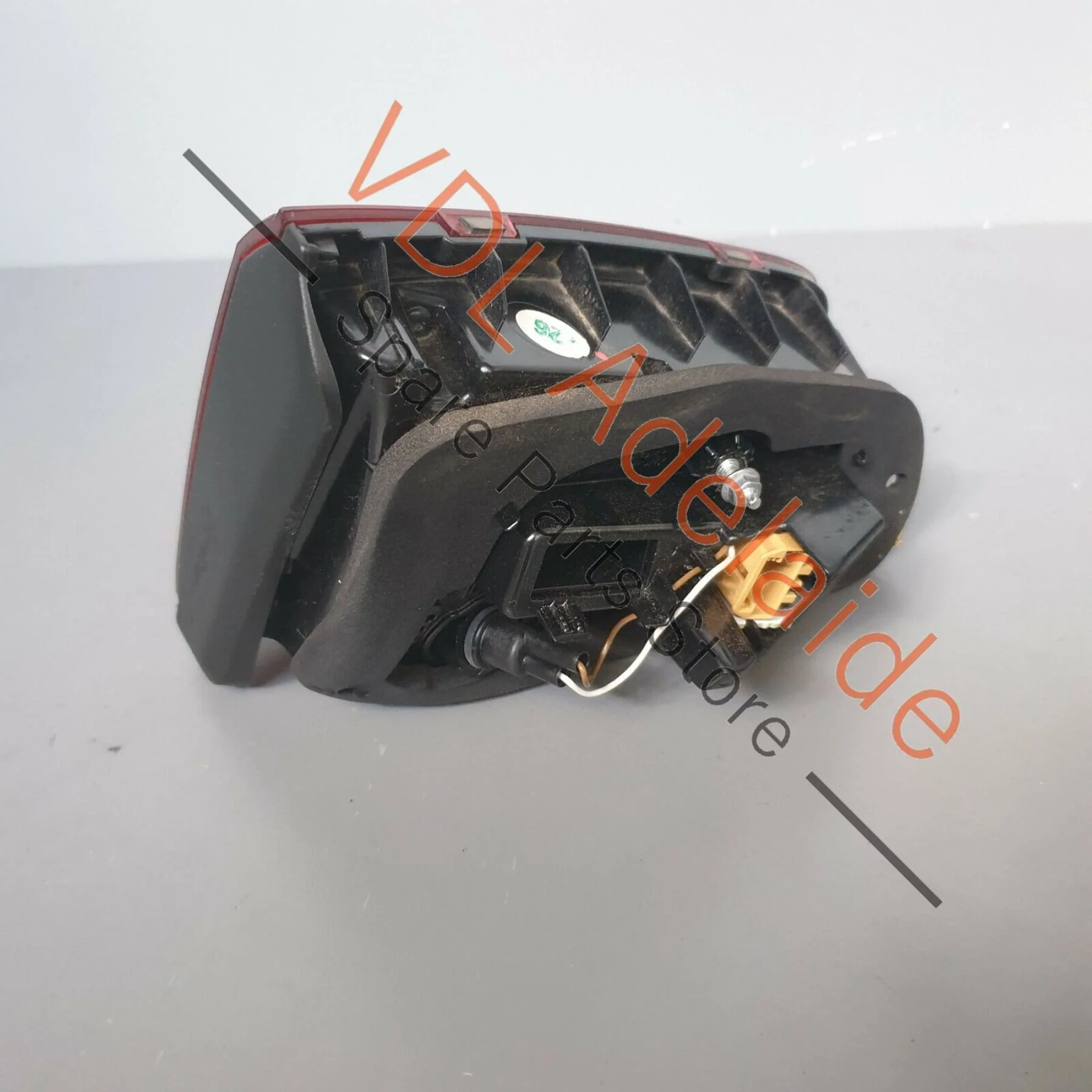Genuine Volkswagen VW Golf R Mk7 Right Side Inner LED Tail Light Dark Tint - Image 7