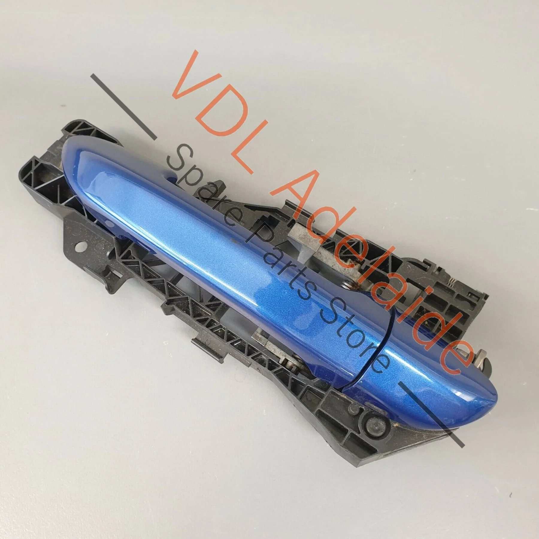 VW Passat R36 B6 3C Left Side Passenger Exterior Door Handle C5C Biscay Blue