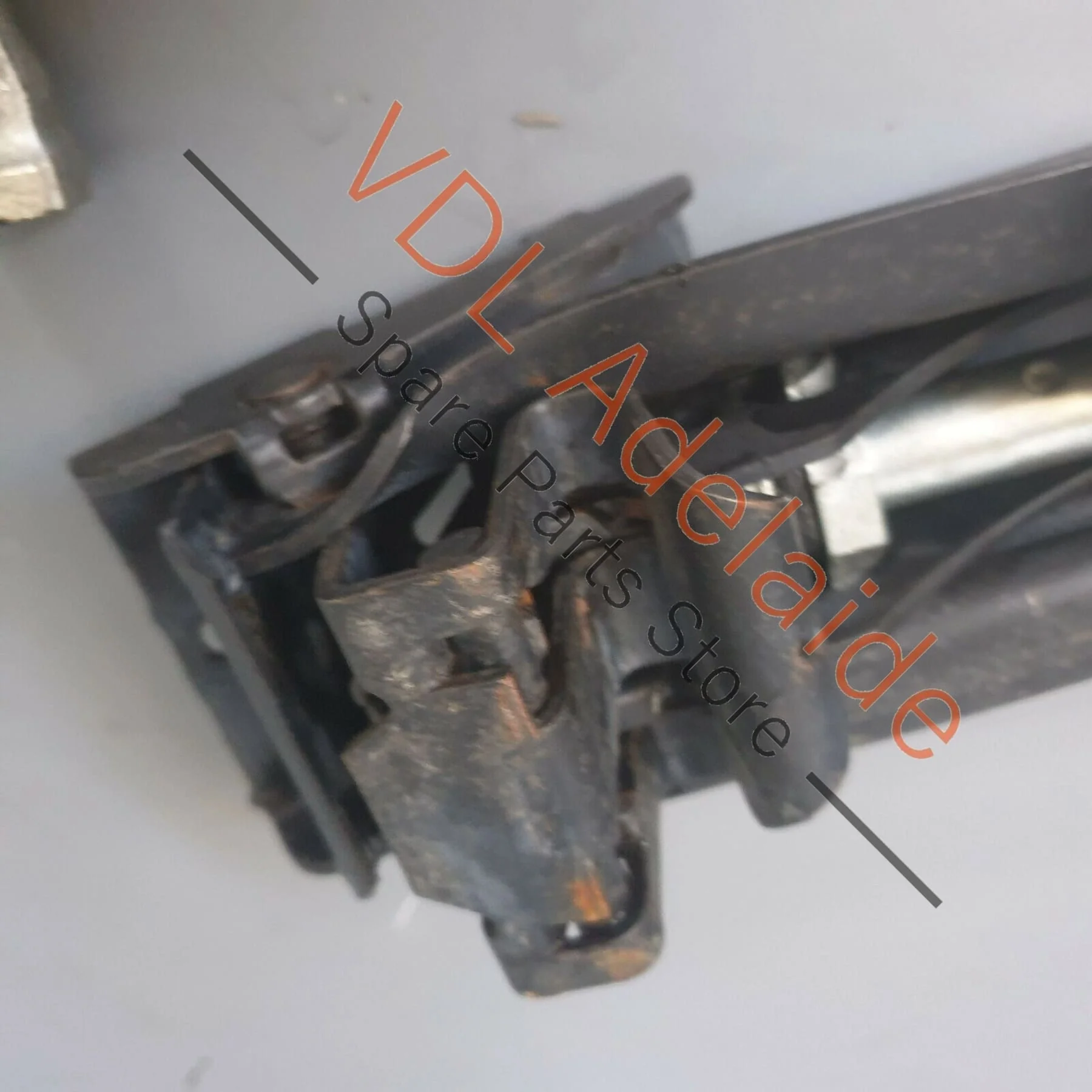 Volkswagen VW Golf Mk5 R32 GTi Factory Emergency Jack & Spanner Tool Kit RIC3 - Image 4
