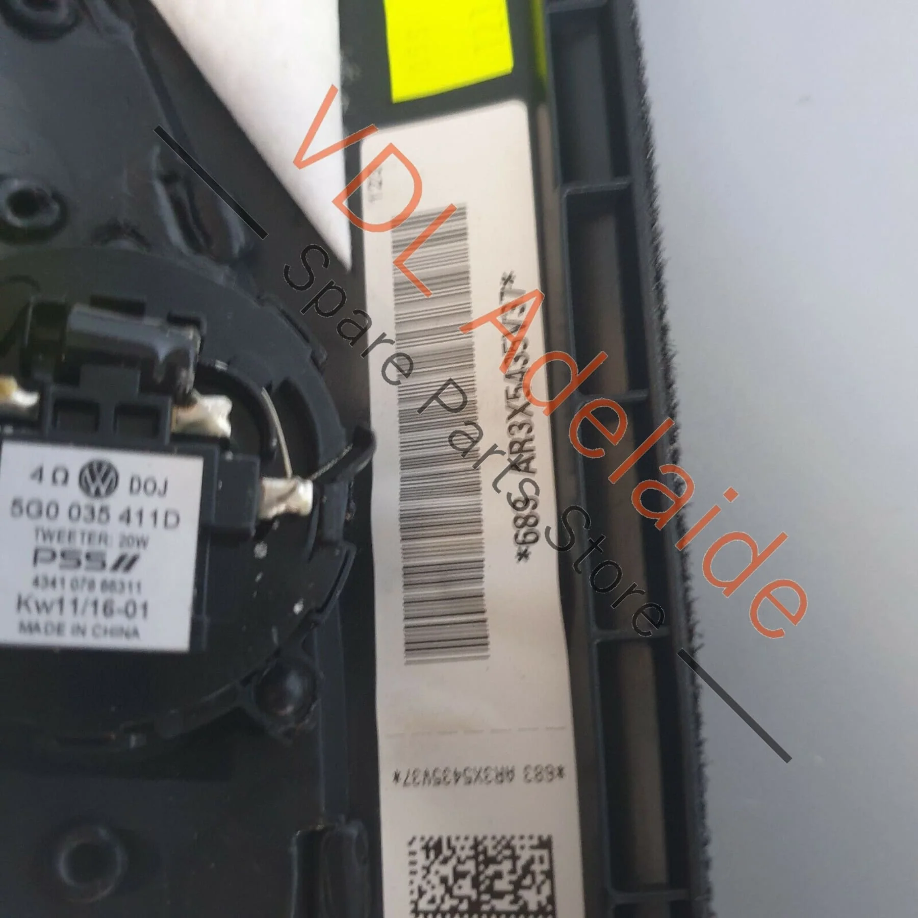 VW Golf R Mk7 A-pillar Cladding Trim with Tweeter Right Upper Black 5G0867234R - Image 5