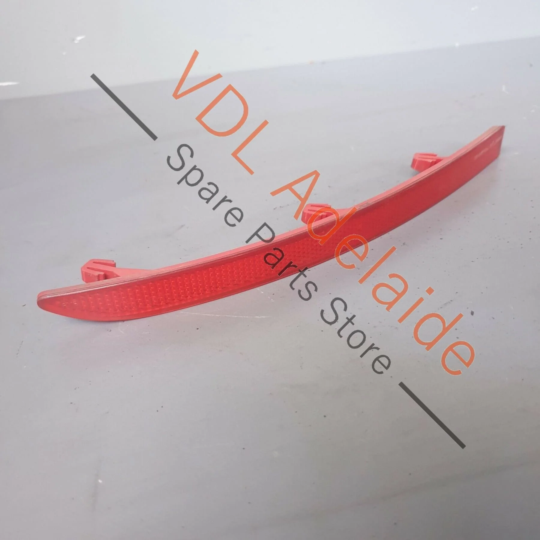 VW Tiguan R 5N MK1 Left Side Rear Bumper Mounted Reflector 5N0945105 JES