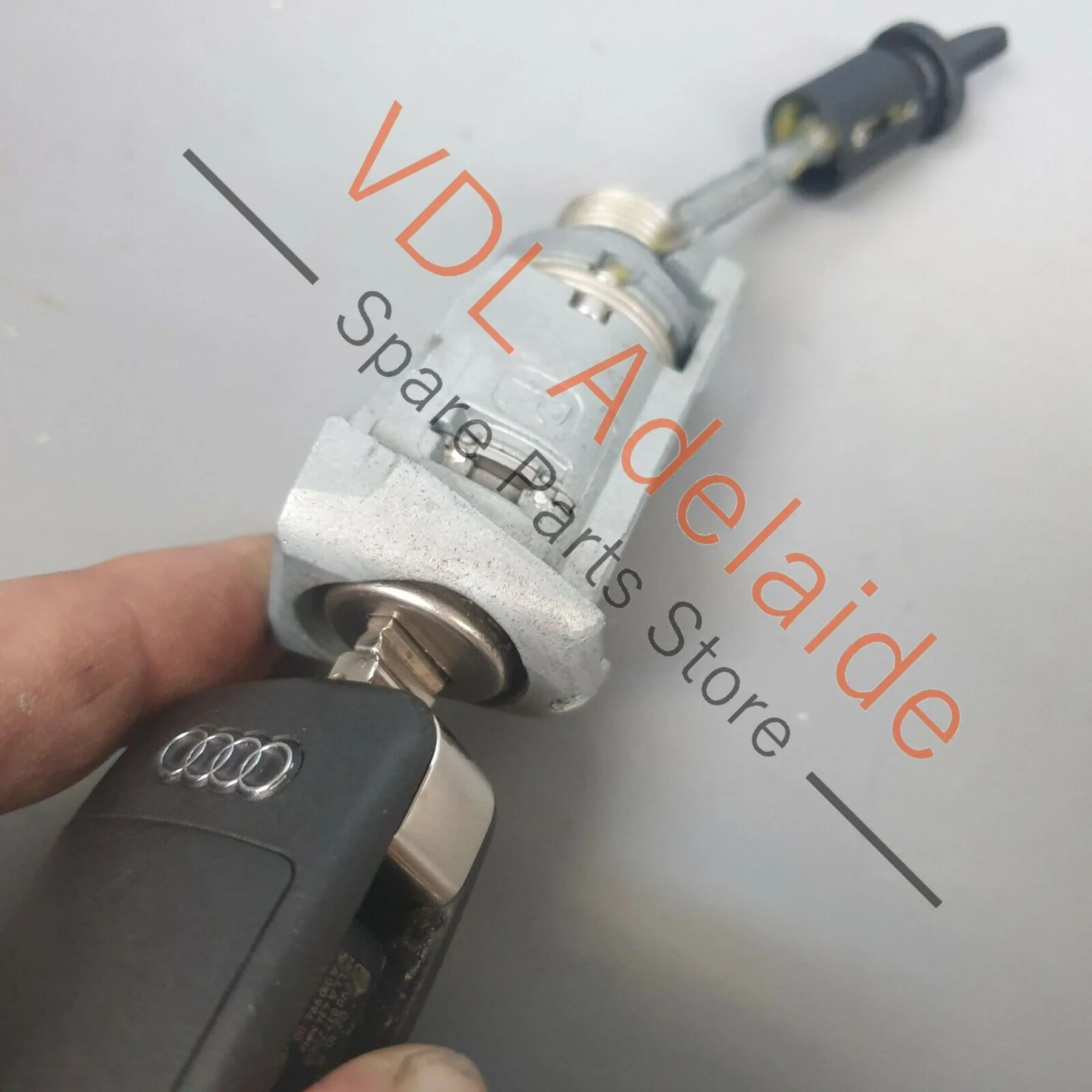 Audi A3 S3 RS3 8V Exterior Door Lock Barrel and Matching Blade Key 107837168CR - Image 8
