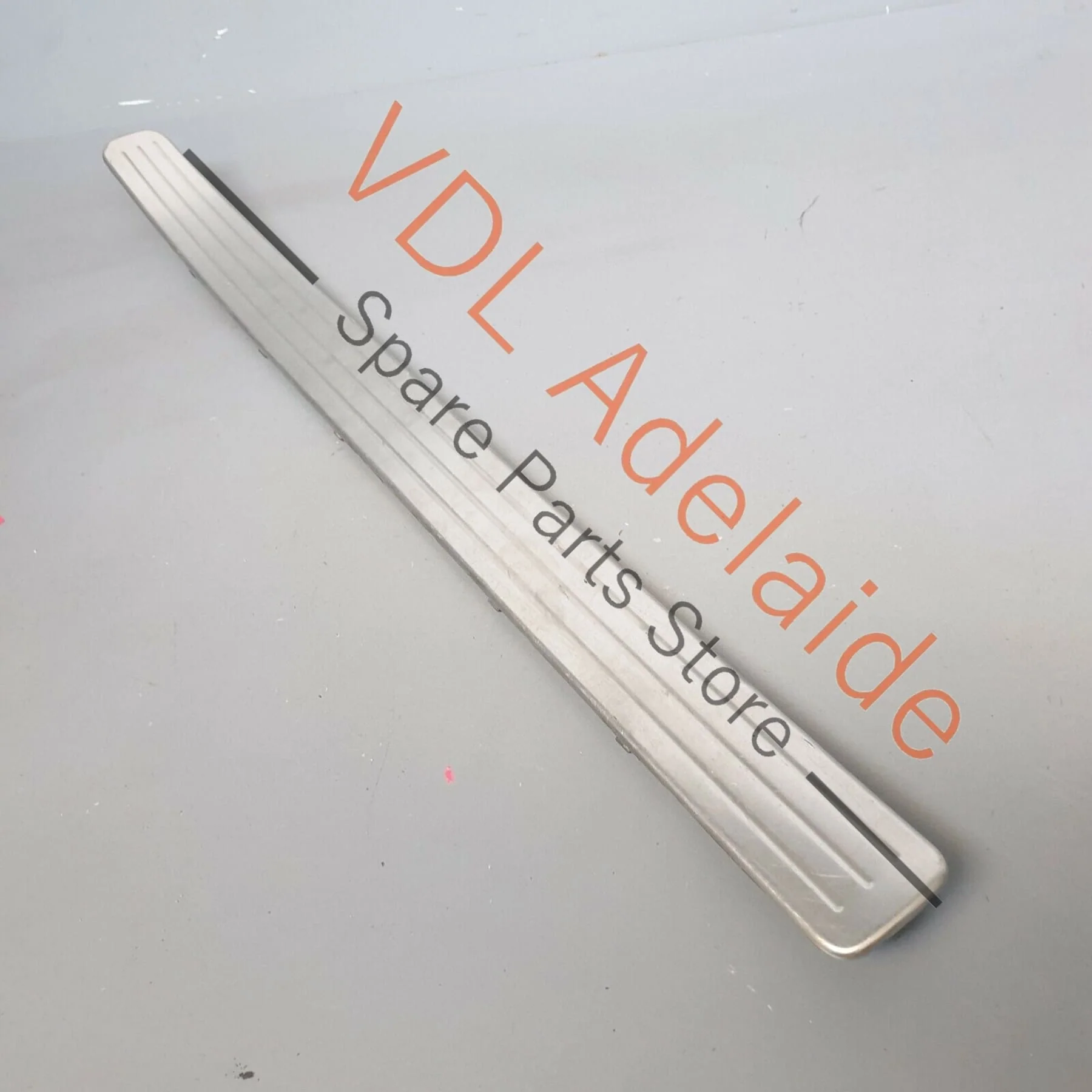 Porsche Cayenne VW Touareg Front Left Door Entry Chrome Stainless Trim Cover