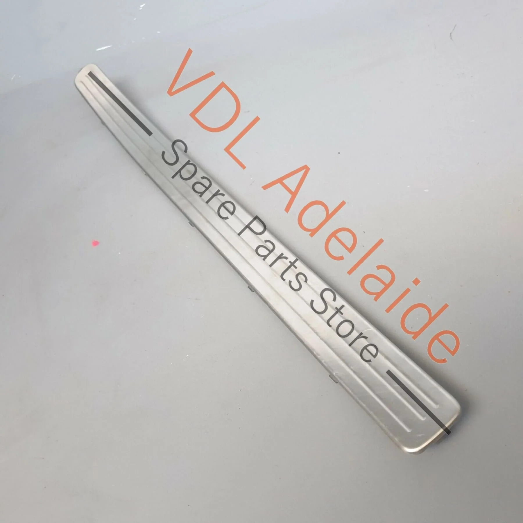 Porsche Cayenne VW Touareg Front Right Door Entry Chrome Stainless Trim Cover