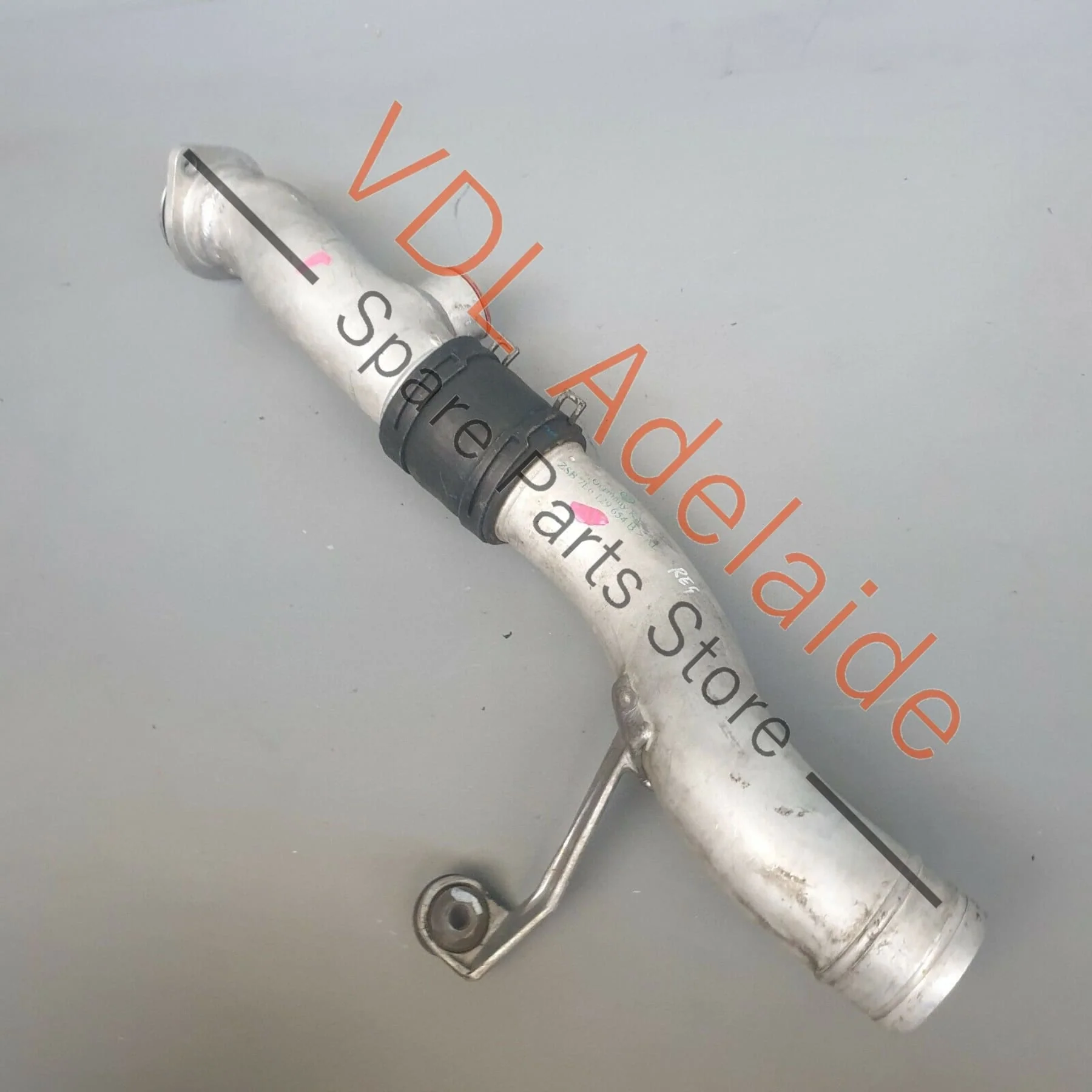 Volkswagen Touareg 7L Right Air Filter to Turbo Pipe Hose Aluminium 7L6129654B