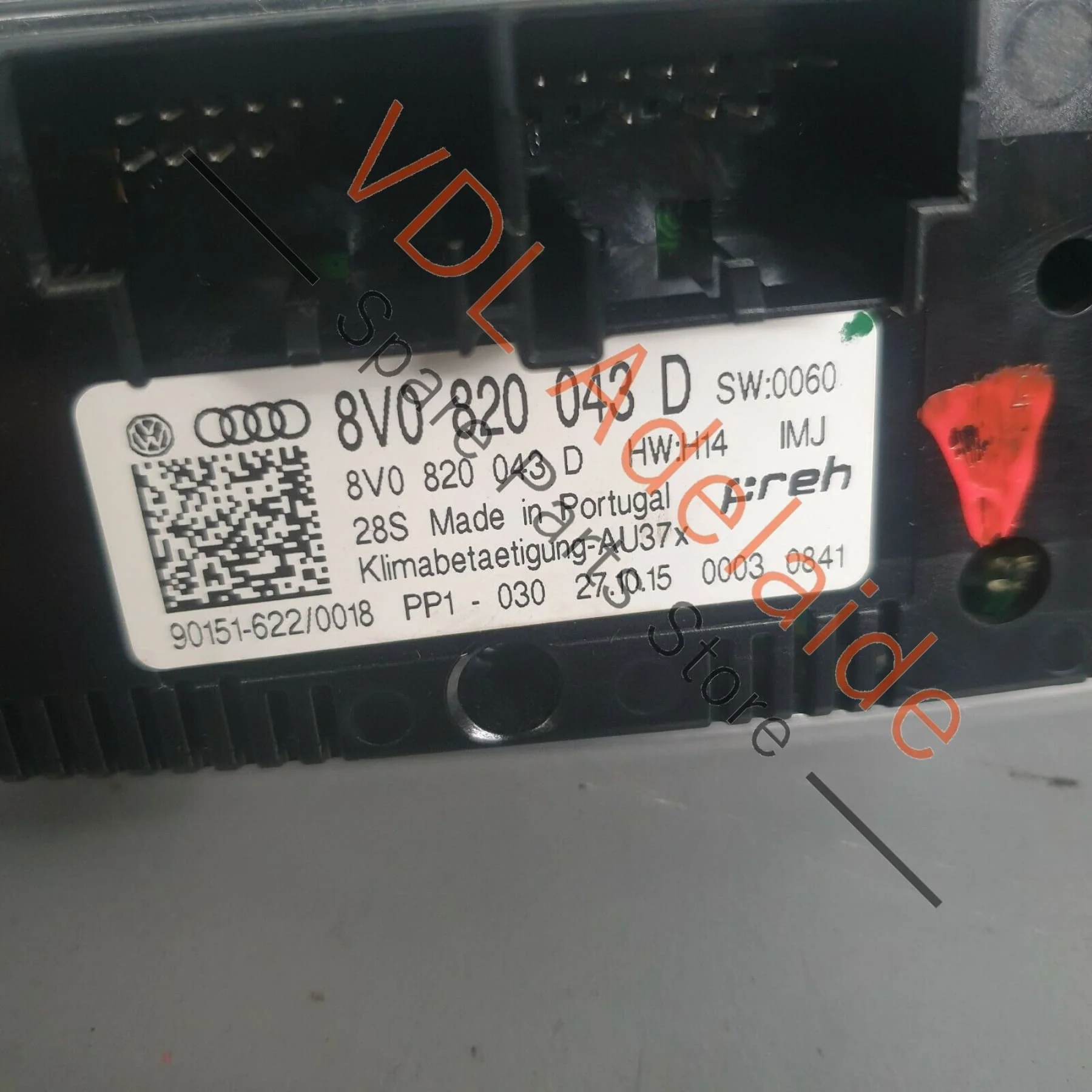 Audi S3 8V Control & Display for AC Air Conditioning Climatronic 8V0820043D - Image 7