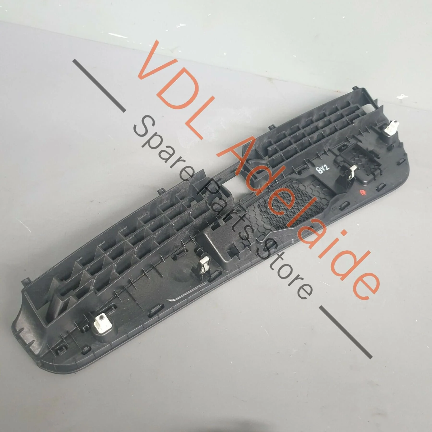 Audi S3 8V Dashboard Dash Air Vent Centre Top Grille for Speaker Cover for RHD - Image 4