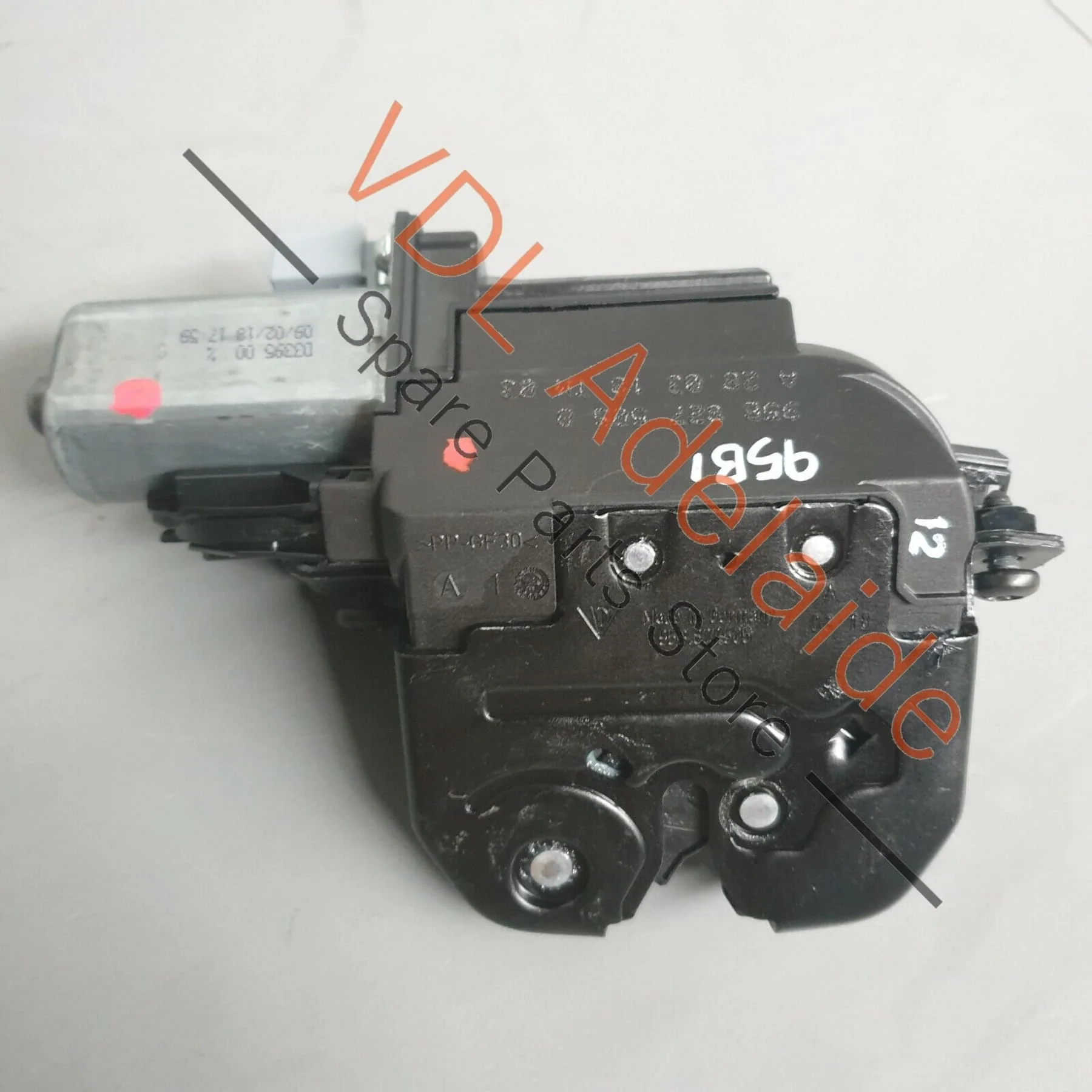 Porsche Macan 95B Lock Upper Part for Rear Lid Boot Hatch 95B827505
