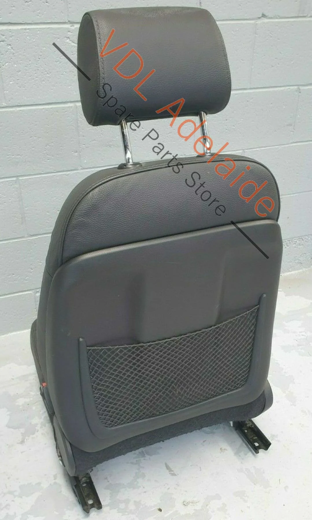 Audi Q7 4L Right Front Driver Drivers Seat Black Heated Leather Low km! - Image 7