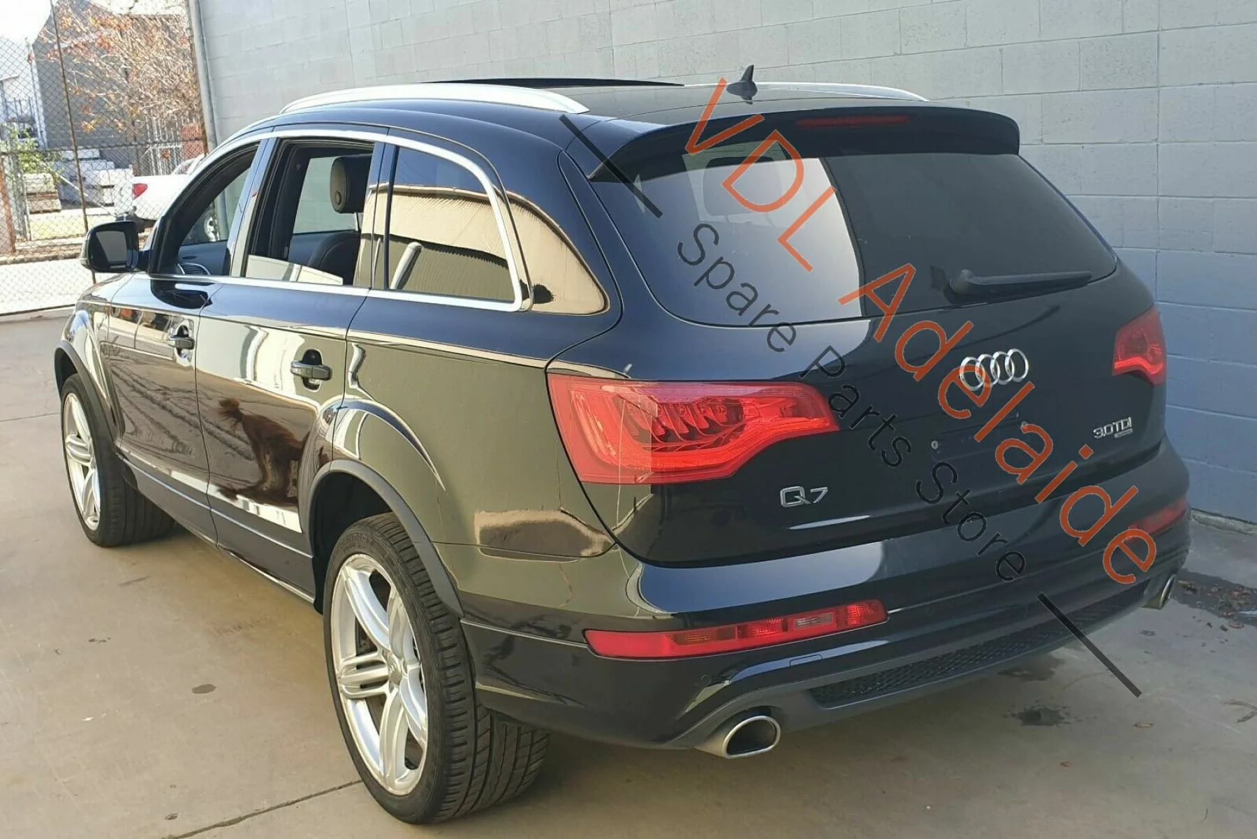 Audi Q7 4L Right Front Driver Drivers Seat Black Heated Leather Low km! - Image 9